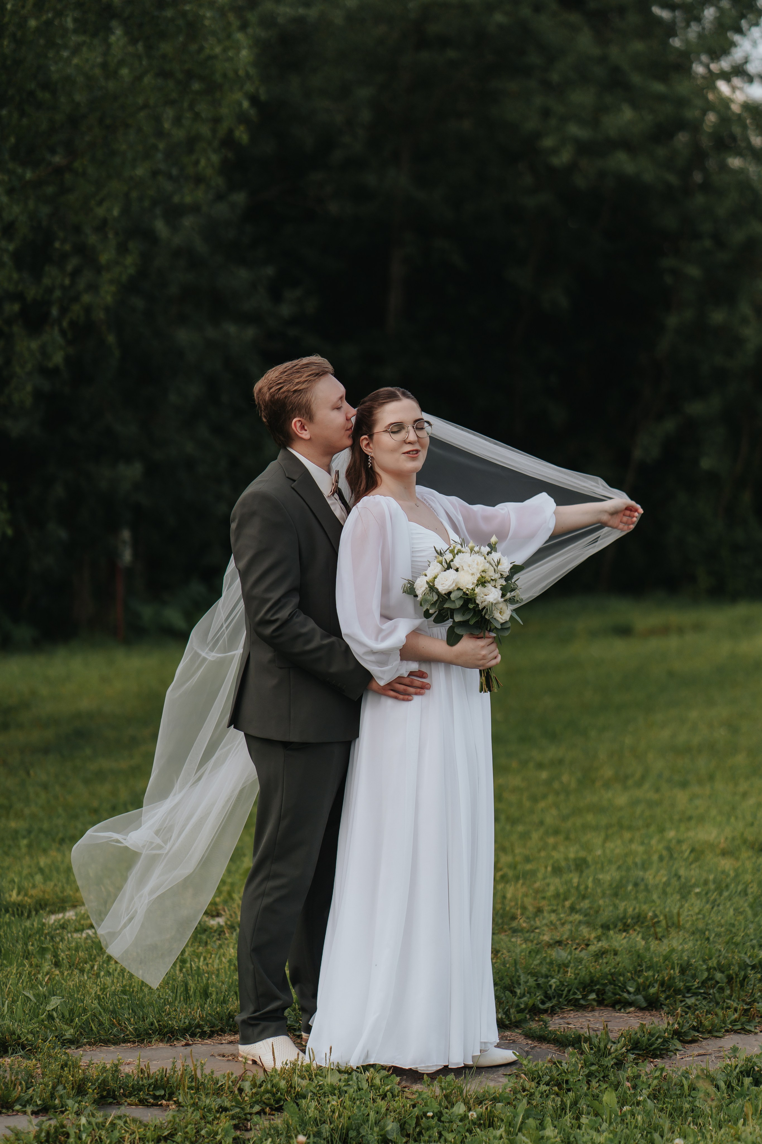 Кирилл и Катя. Свадебный фотограф в Можайске и Москве