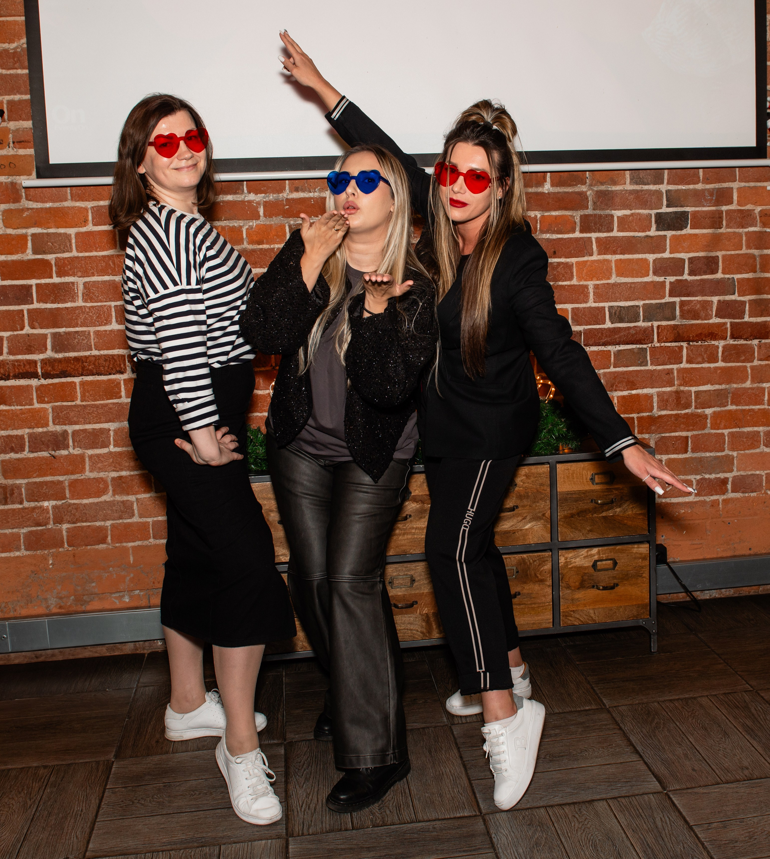 Корпорат Yapay. Профессиональный фотограф в Москве Александра Харламова