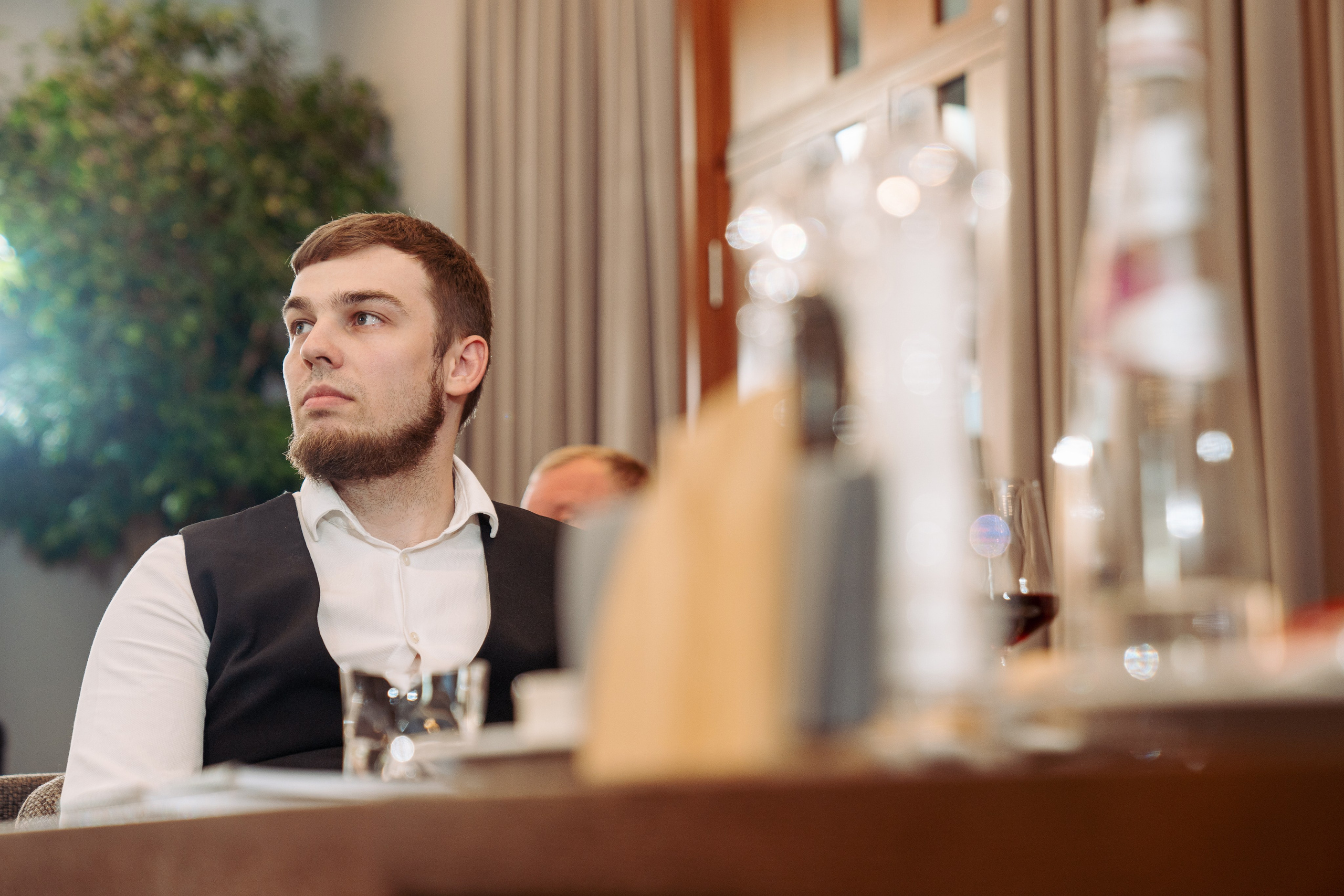 Фотосъемка делового обеда и презентации для инвесторов. Саша Потапкин Фотограф. Сочи, Екатеринбург, Москва