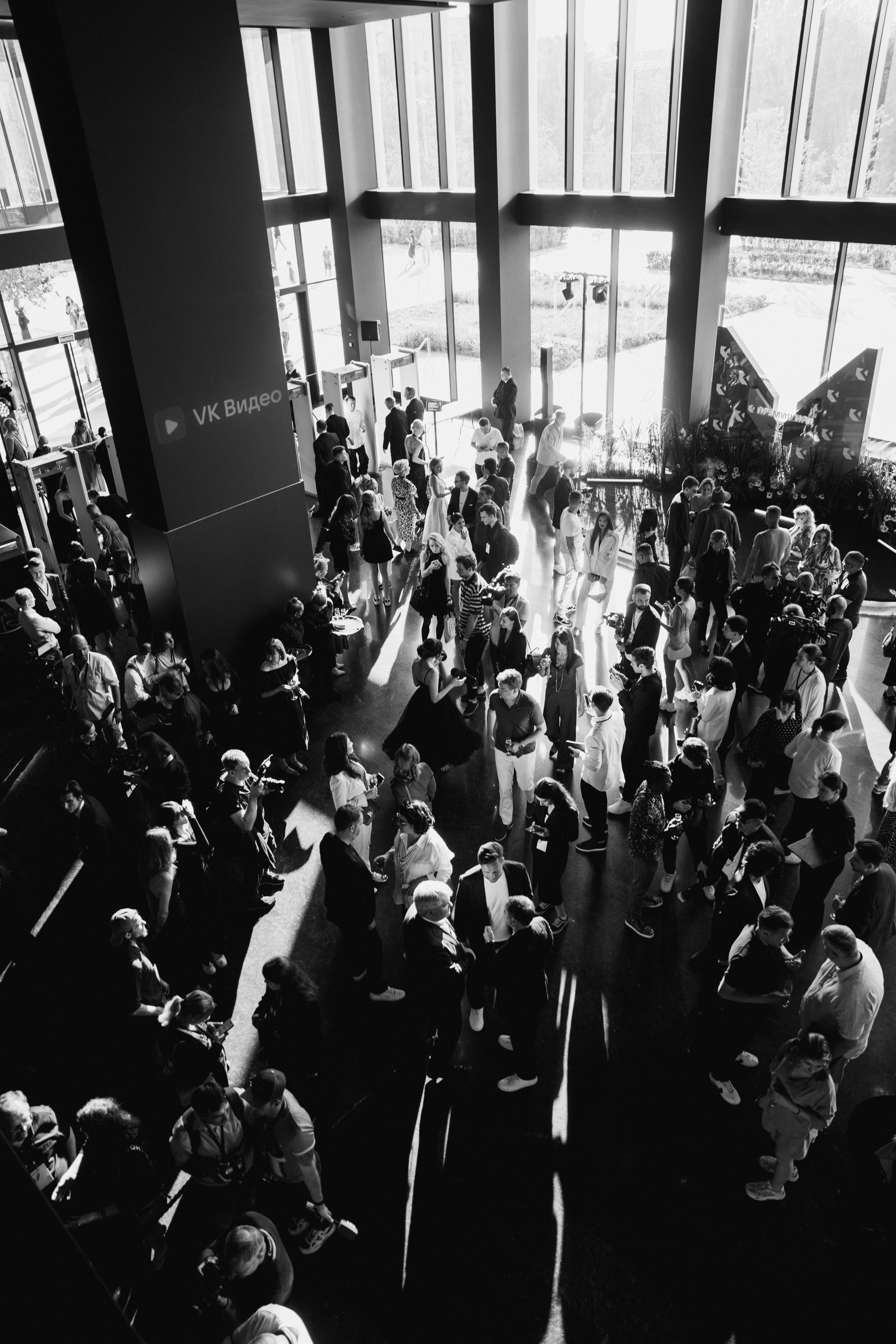 Национальная премия интернет-контента ИРИ. Костя Жуков — фотограф в Москве