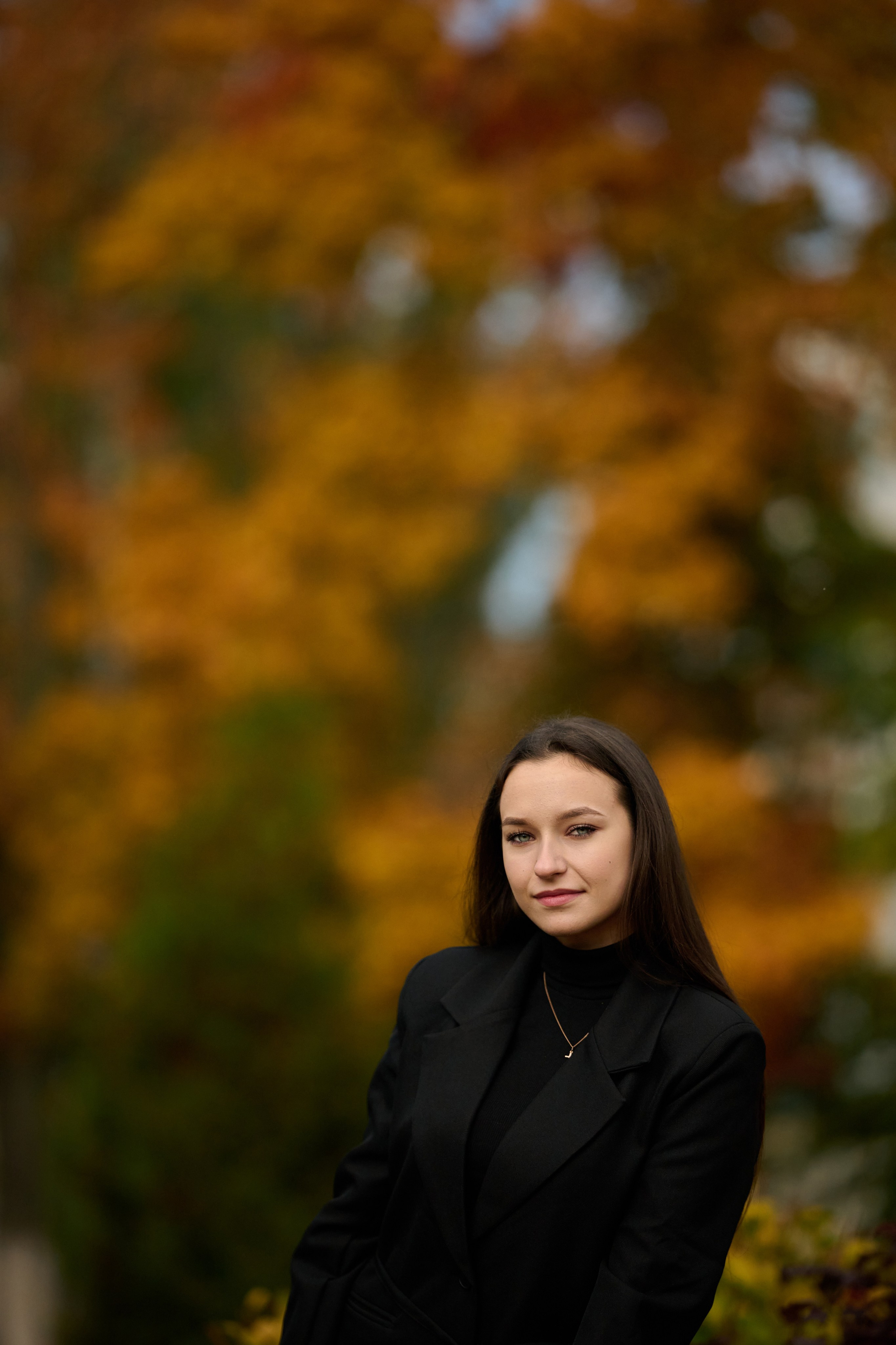 Фотосессия в осенних красках города. Профессиональный фотограф Старый Оскол, Губкин — свадьба, венчание, крещение, юбилей и день рождения