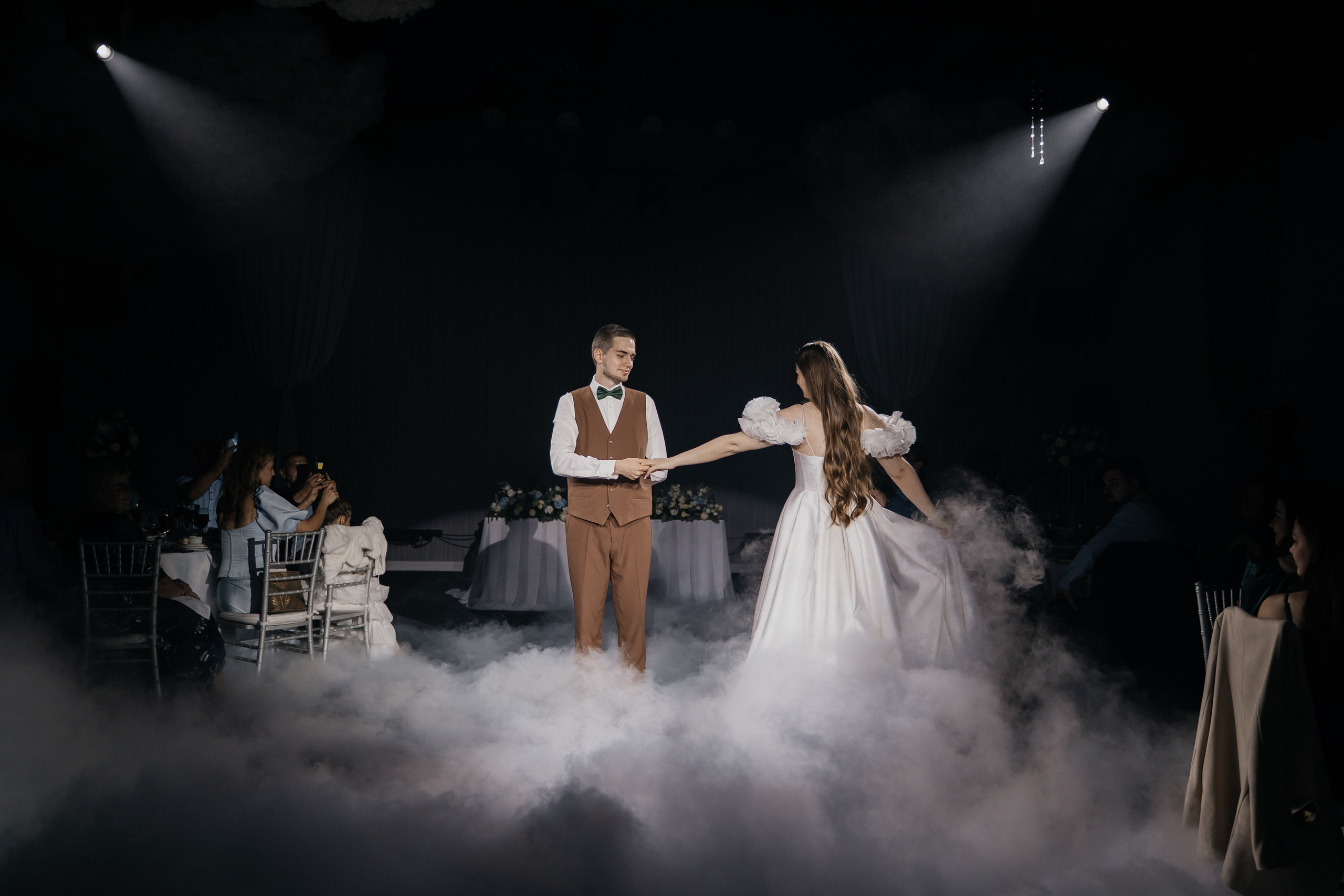 Wedding «Laugh and cry». Свадебные фотограф и видеограф Наталья и Анатолий Новиковы СПб