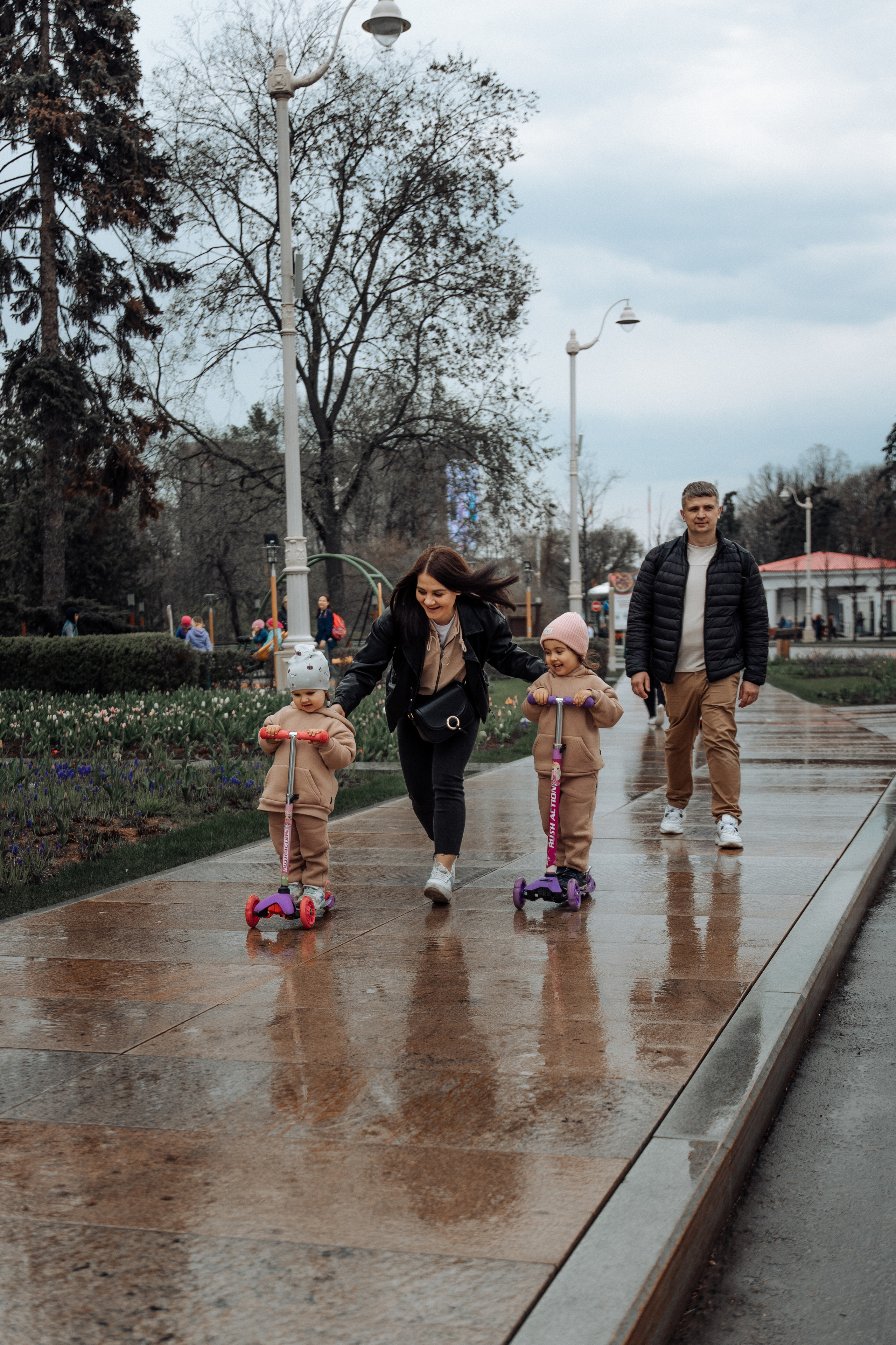 Московская фотопрогулка с Аленой. Фотограф женского портрета, беременности и материнства Харькова Елена