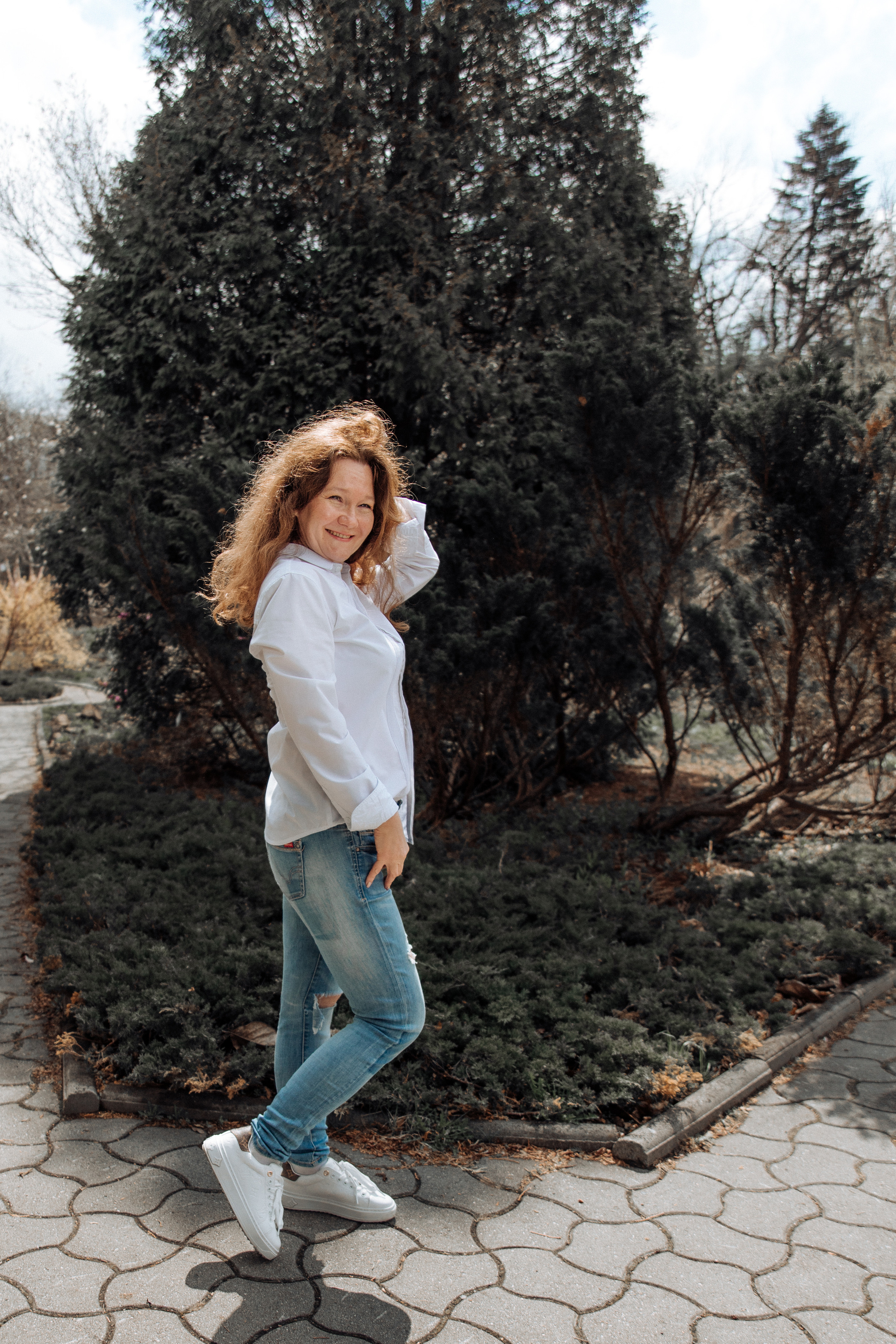 Прогулка Полины с мамой и бабушкой. Фотограф женского портрета, беременности и материнства Харькова Елена