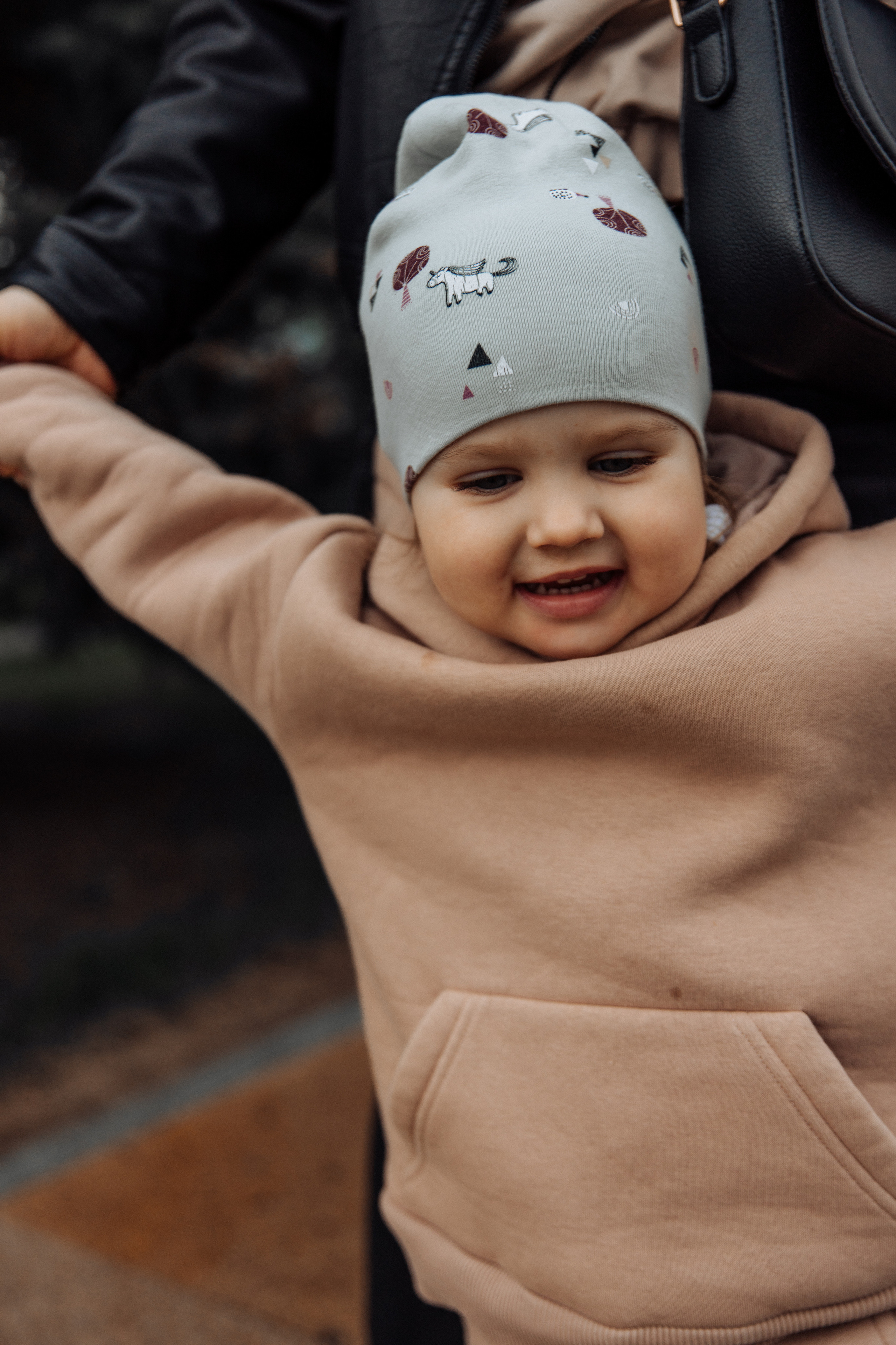 Московская фотопрогулка с Аленой. Фотограф женского портрета, беременности и материнства Харькова Елена