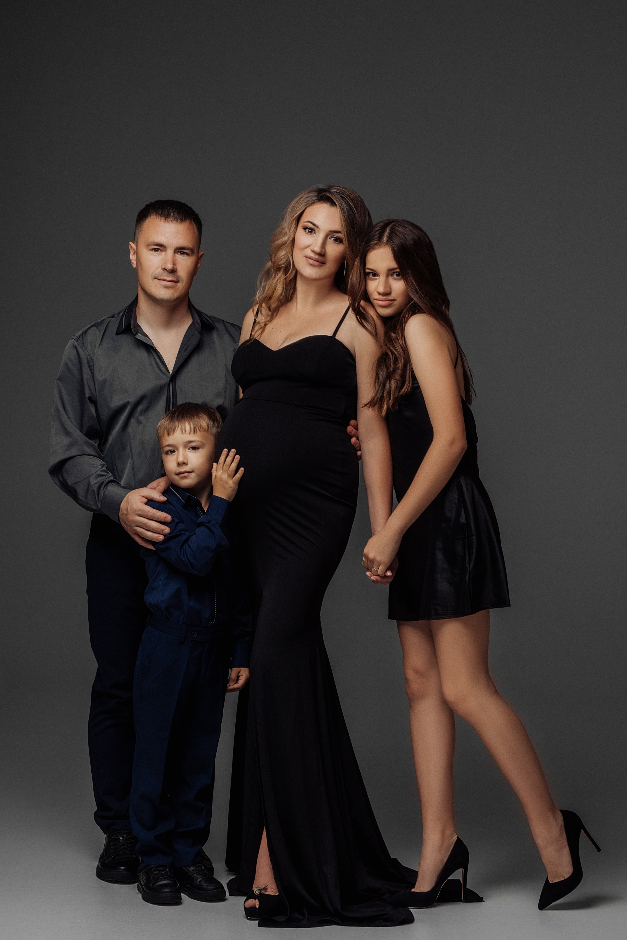 Семейная съемка Vogue. Фотограф женского портрета, беременности и материнства Харькова Елена