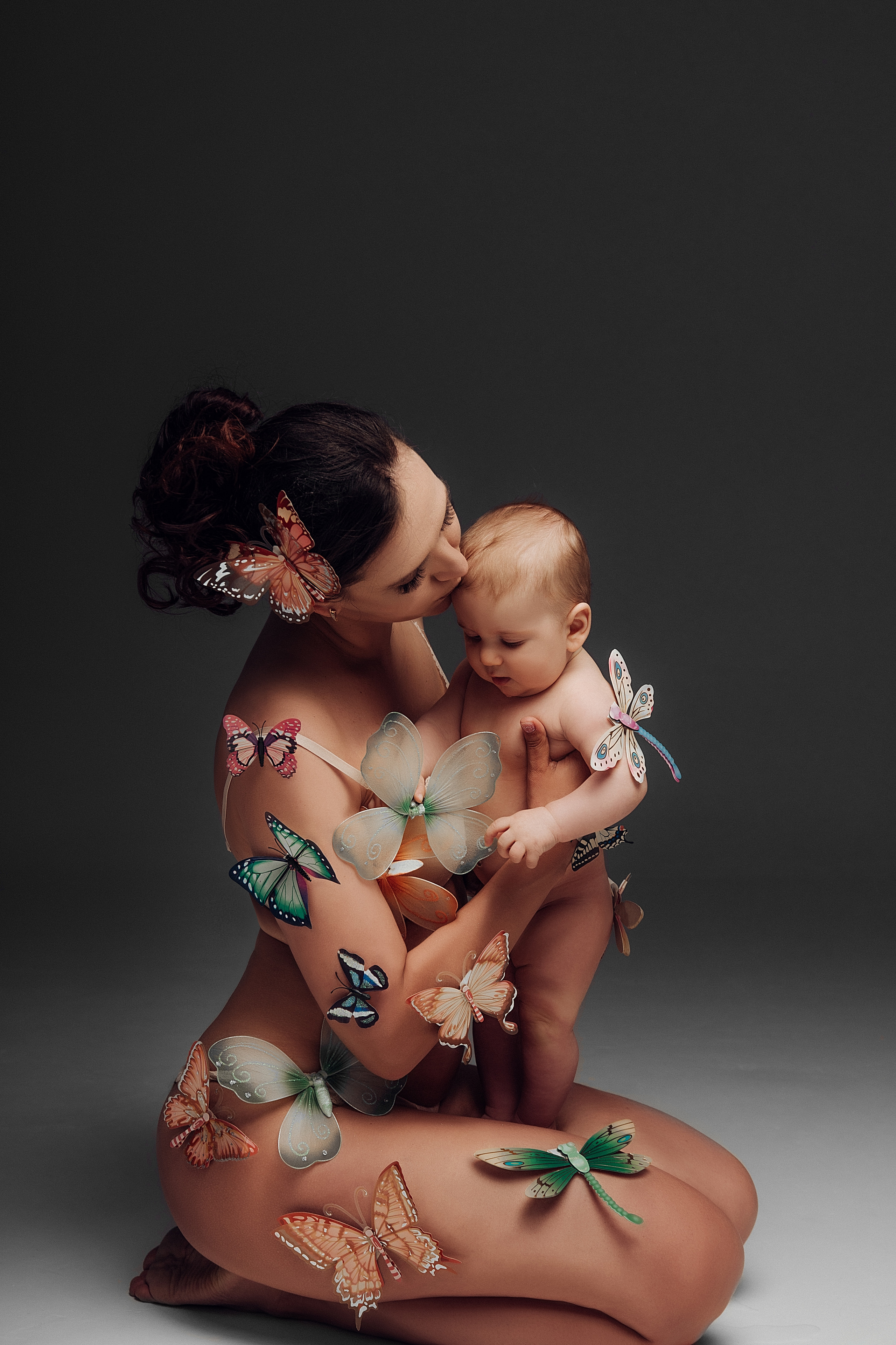 Съемка Анны с малышом. Фотограф женского портрета, беременности и материнства Харькова Елена