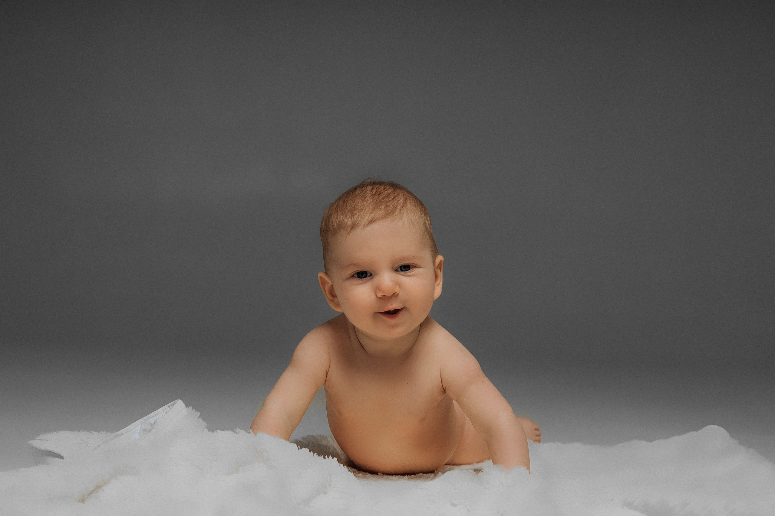Съемка малышей до 1 года. Фотограф женского портрета, беременности и материнства Харькова Елена