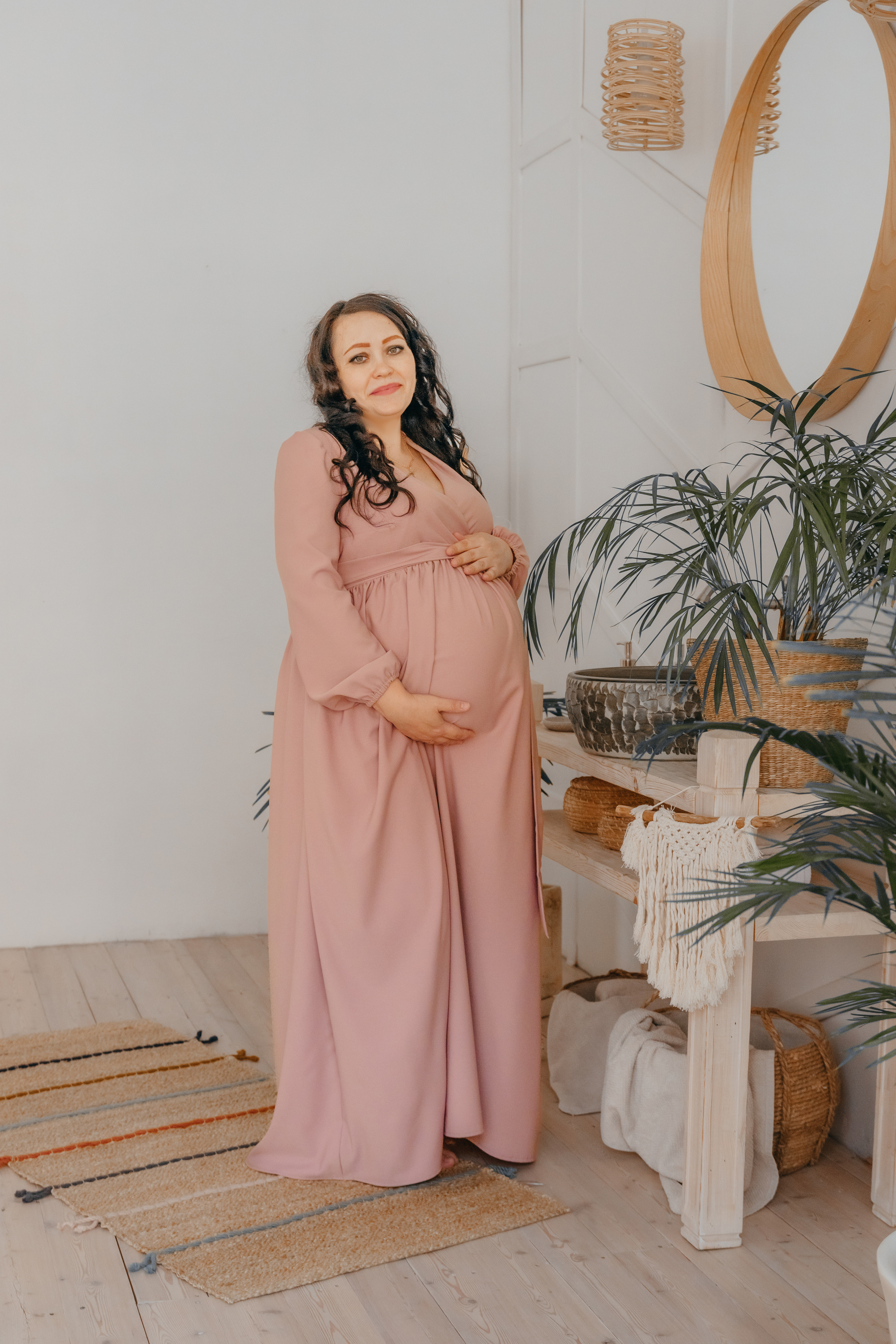 Оксана в ожидании, студия Бохо. Фотограф женского портрета, беременности и материнства Харькова Елена