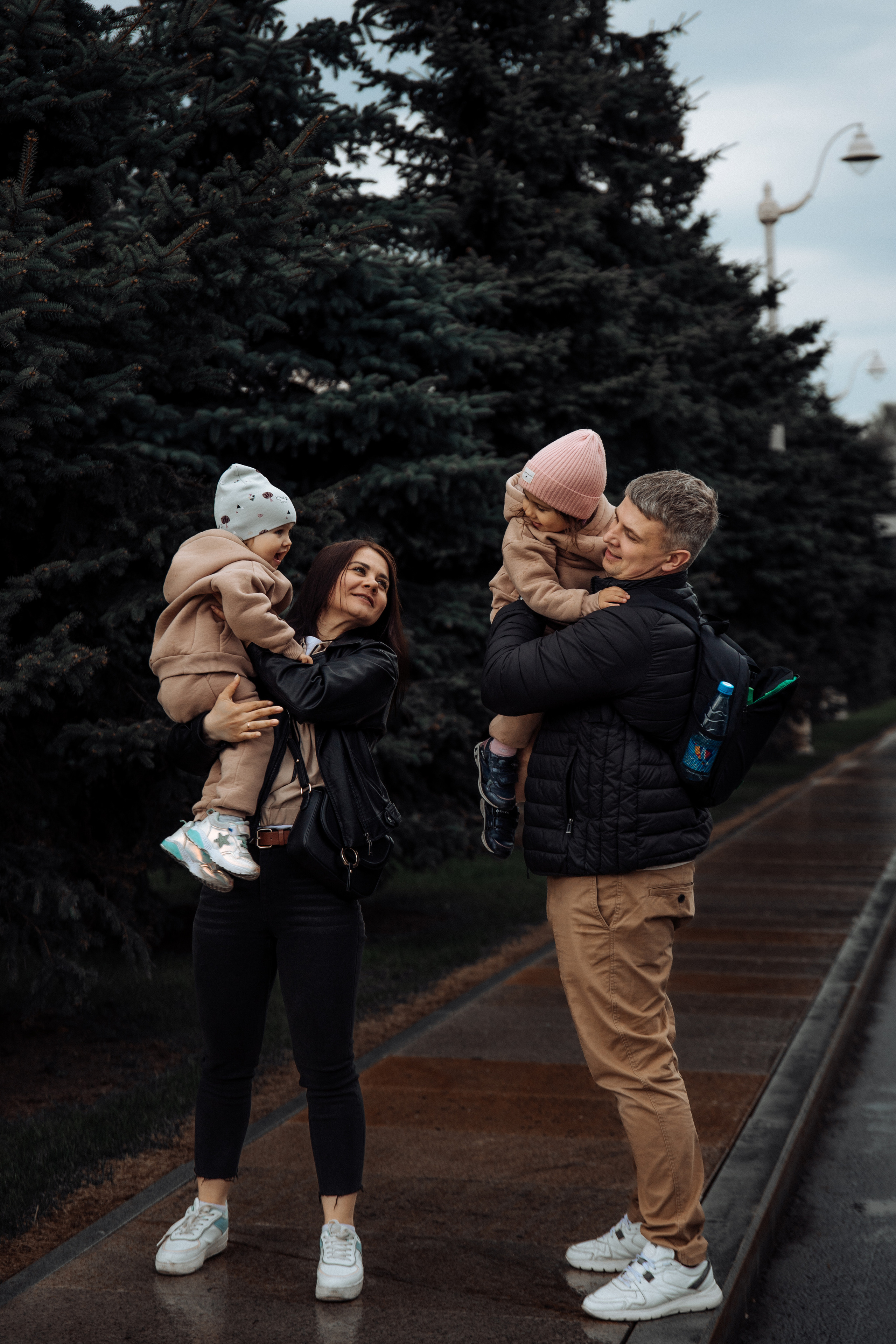 Московская фотопрогулка с Аленой. Фотограф женского портрета, беременности и материнства Харькова Елена