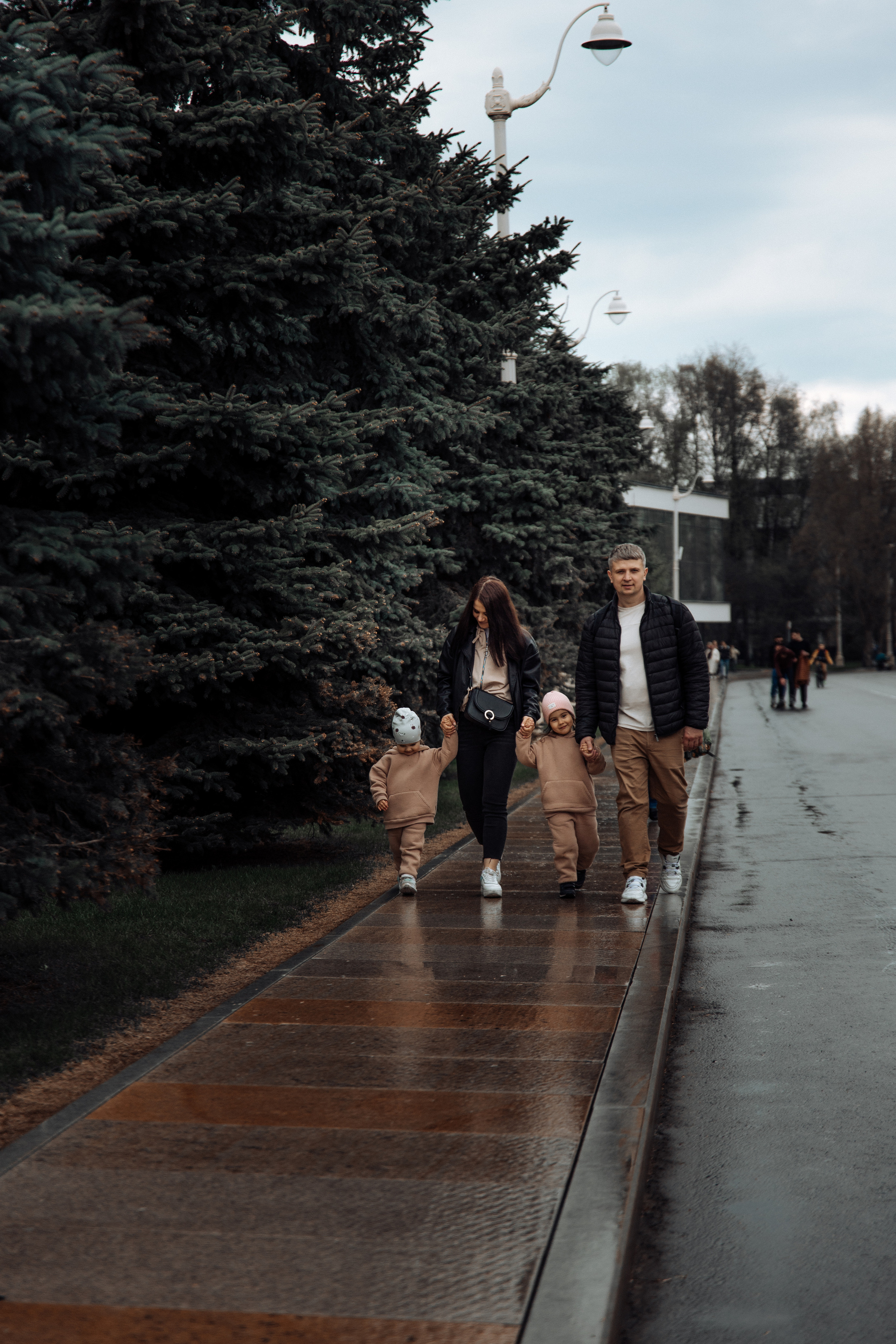 Московская фотопрогулка с Аленой. Фотограф женского портрета, беременности и материнства Харькова Елена