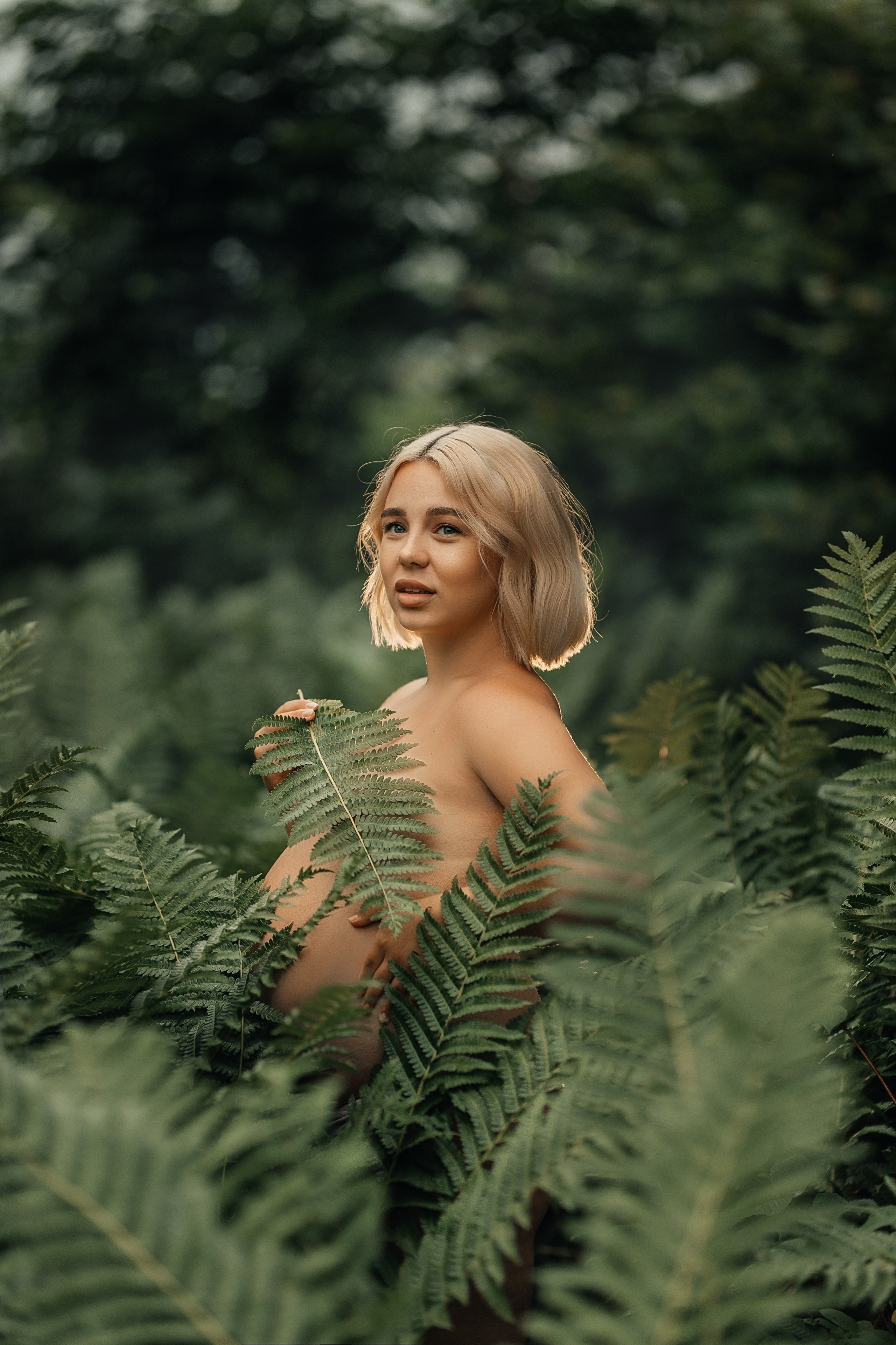 Мария, беременность в папоротнике. Фотограф женского портрета, беременности и материнства Харькова Елена