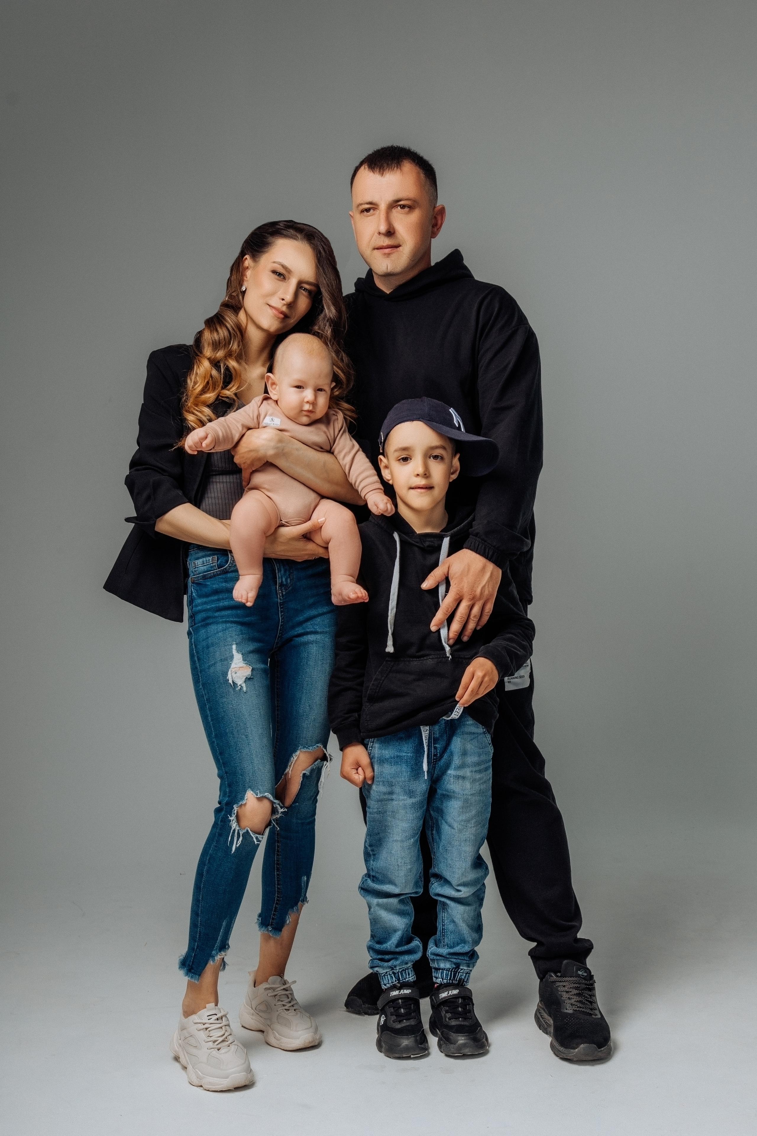 Семейная съемка Vogue. Фотограф женского портрета, беременности и материнства Харькова Елена