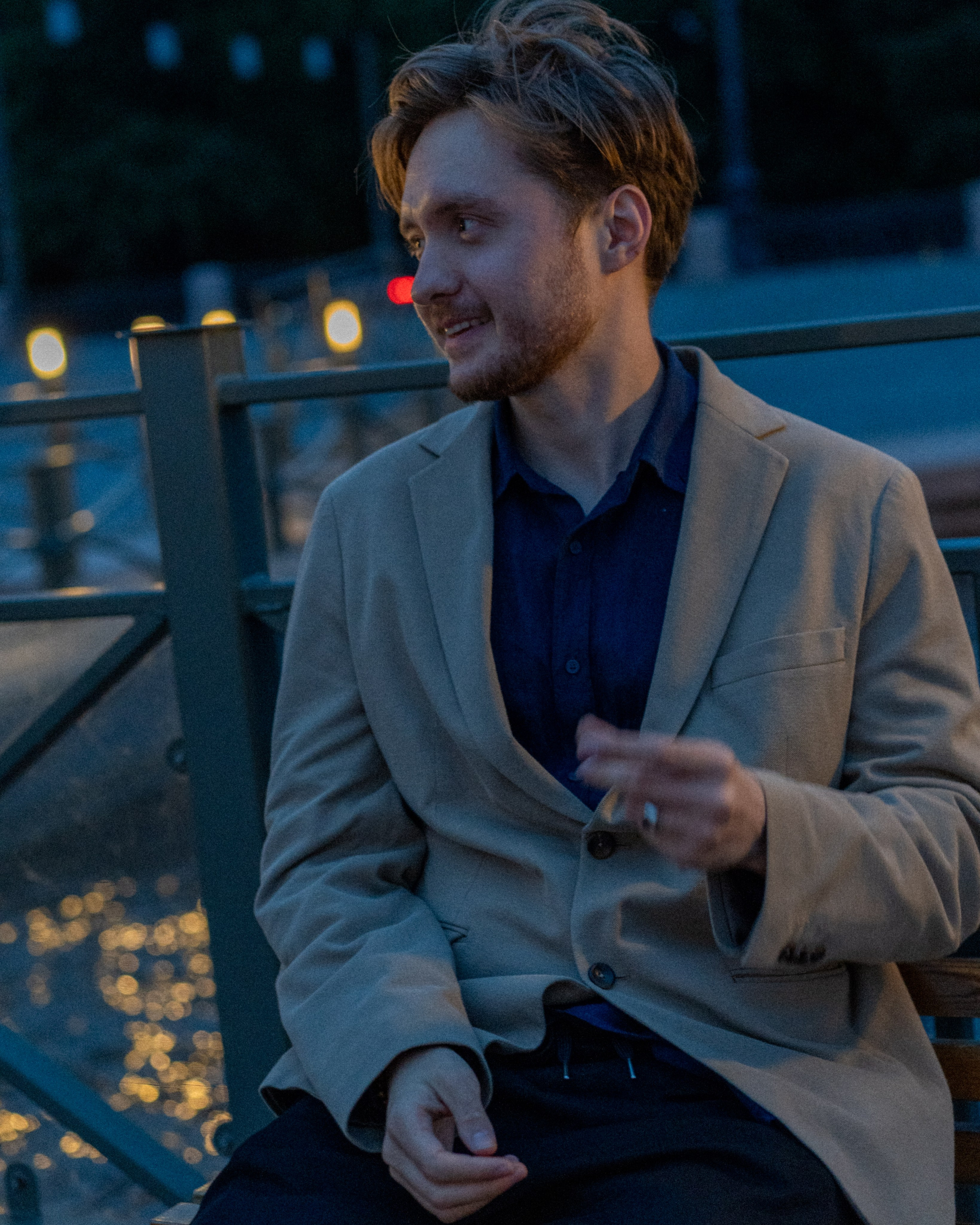 Ночная прогулка с Игорем. Фотограф Елизавета Потешкина