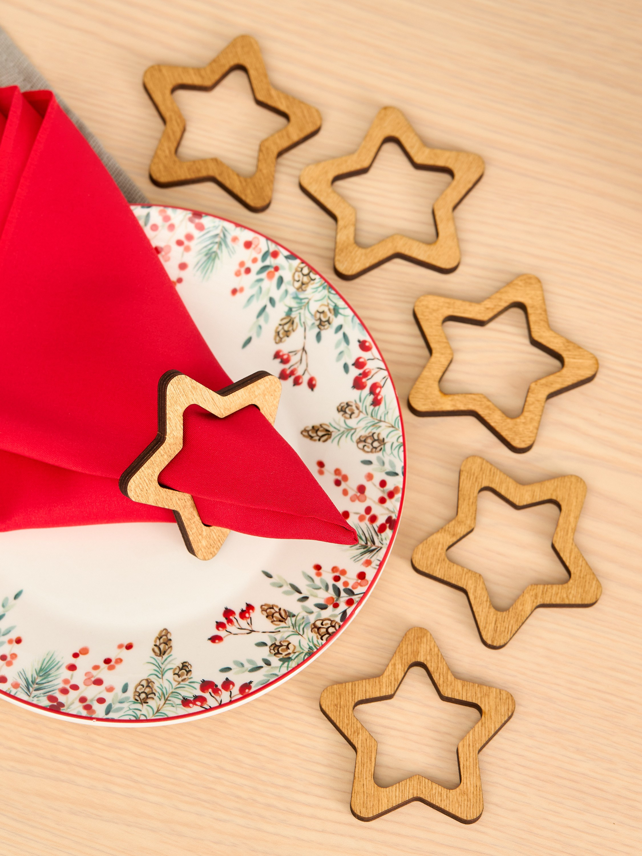 Фотосъемка деревянных подставок под горячее для маркетплейсов. Алексей Темнов — фотограф в Пятигорске