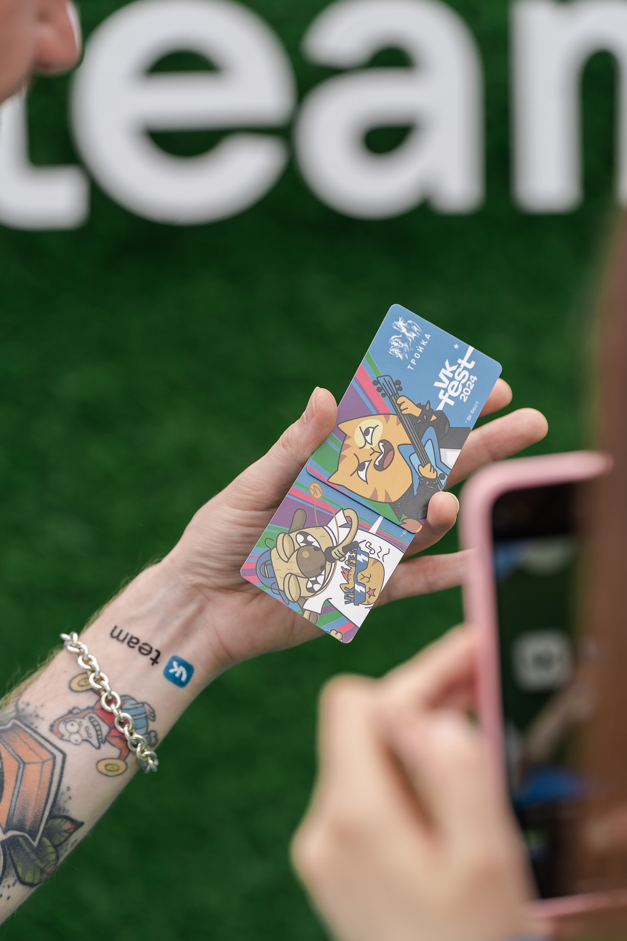 ВК ФЕСТ. Репортажный и свадебный фотограф в Москве