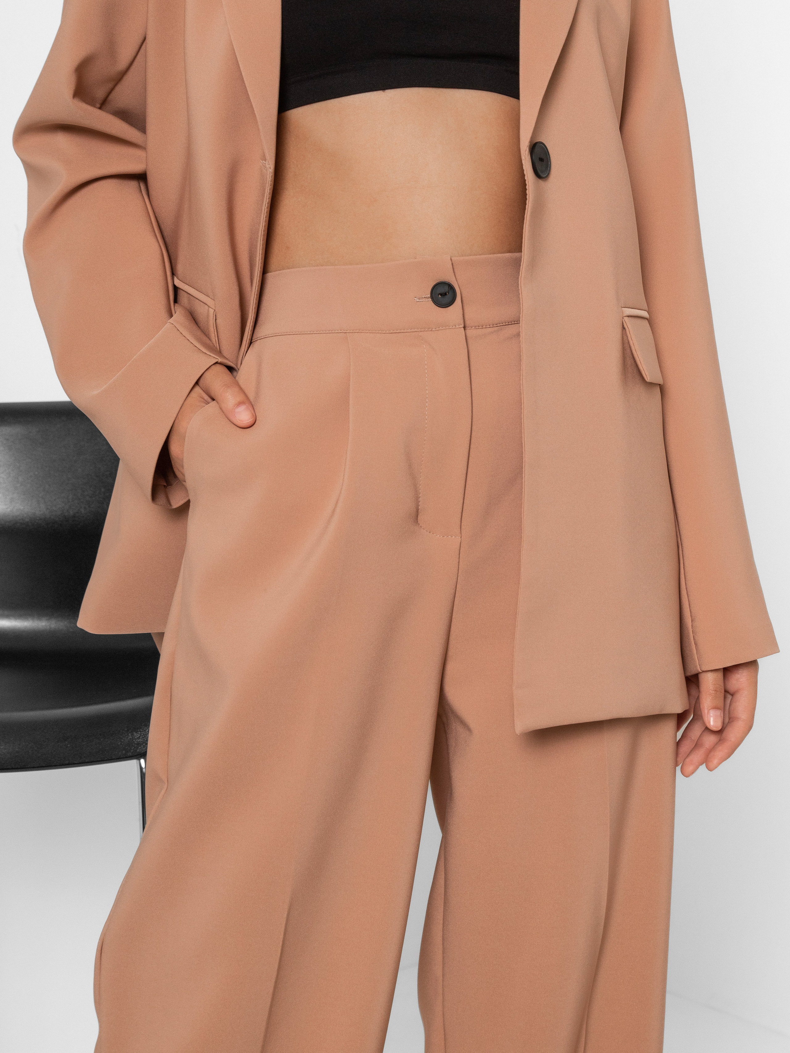 Костюмы женские. Фотостудия для Wildberries Ozon