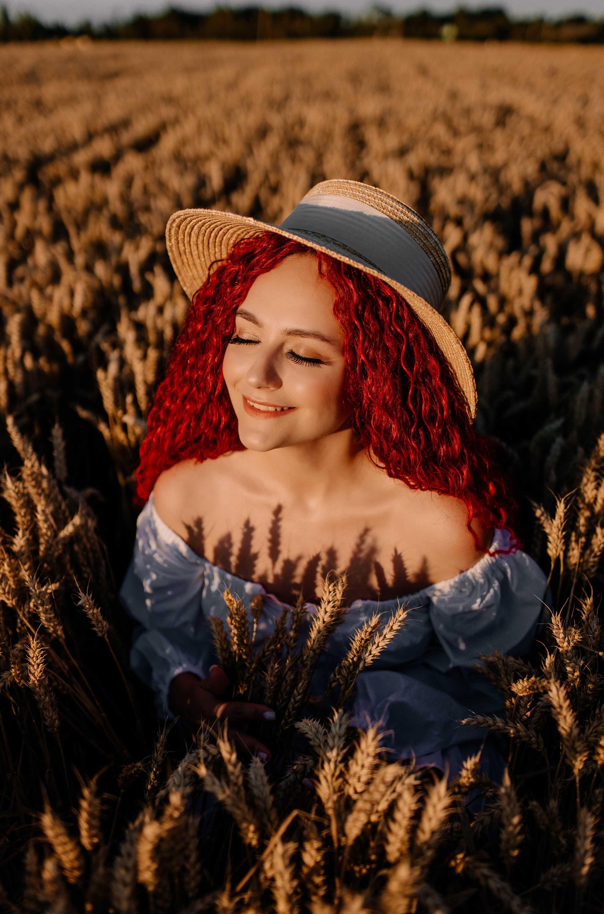 Пикник в золотом поле. Фотосессии Фотодни Псков СПб