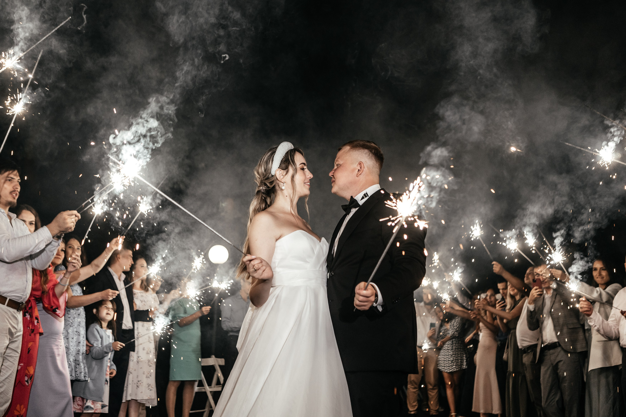 Свадебный фотограф Уфа — Руслан ГабдлисламовЖивые эмоции, красивые кадры, воспоминания на всю жизнь.Работаю по всей Республике Башкортоста. Свадебный фотограф Уфа Руслан Габдлисламов