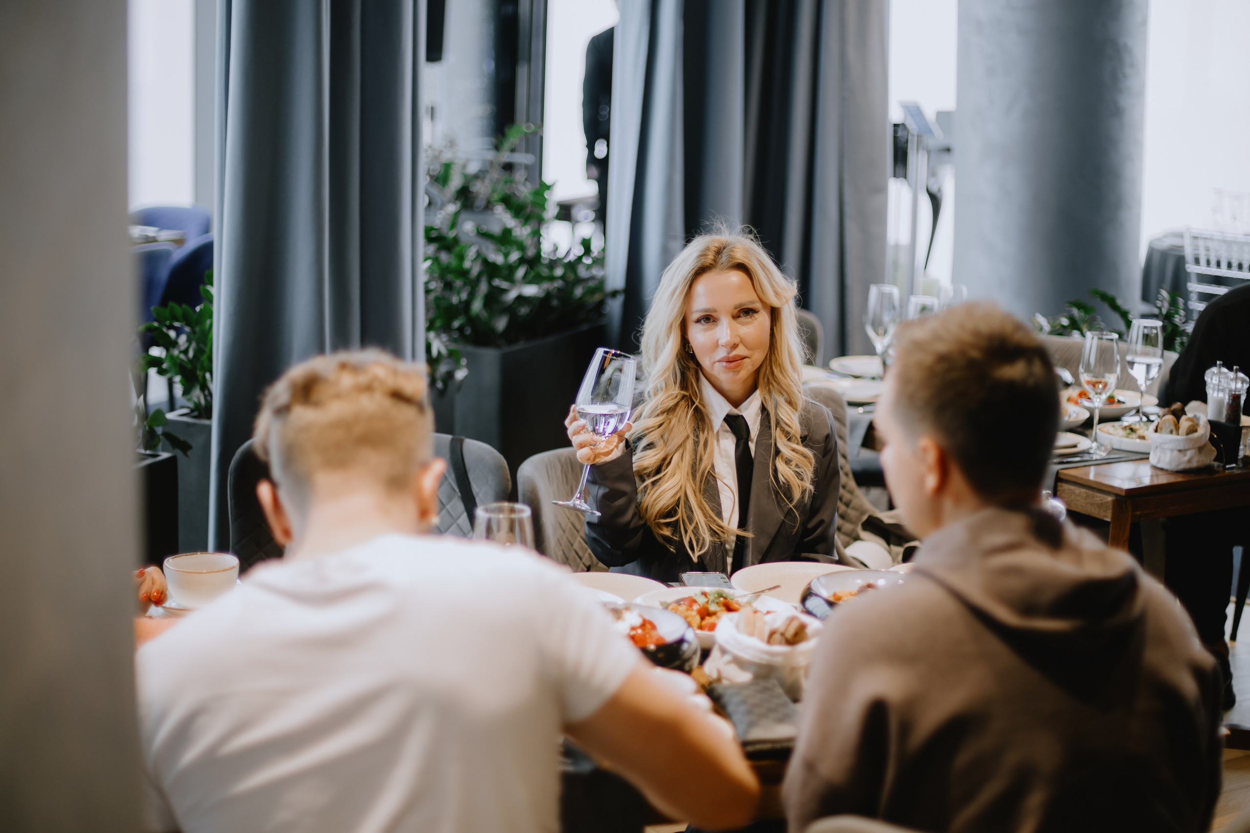 Бизнес завтрак на 89 этаже. Фотограф в Москве и Санкт-Петербурге Дарина