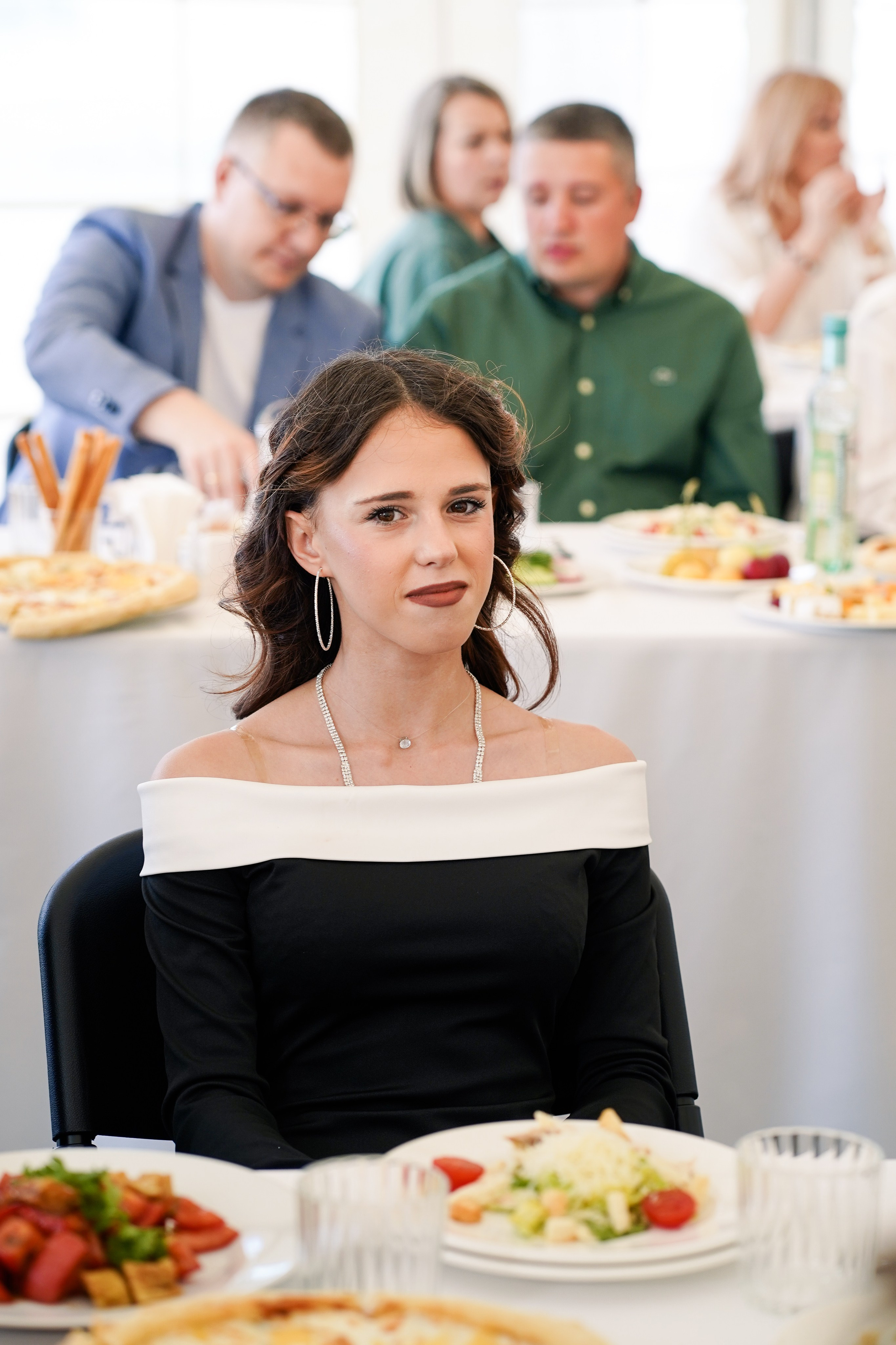 Выпускной 9 класса школа 19 в Коматек. Семейный и портретный фотограф в Екатеринбурге Анна Лобанова