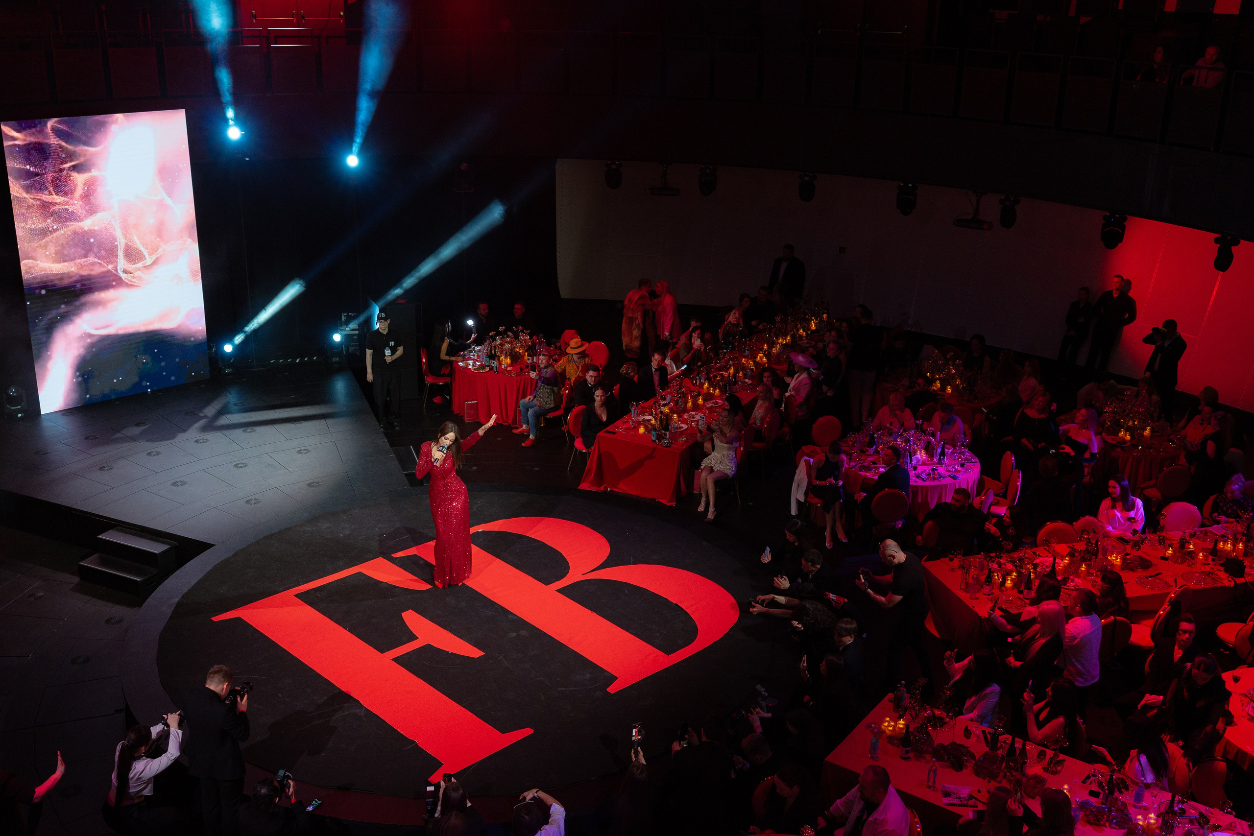 «Женщина года» по версии журнала FB / Москва, бизнес-центр «Матрёшка». Корпоративный, промышленный и имиджевый фотограф Максим Меш