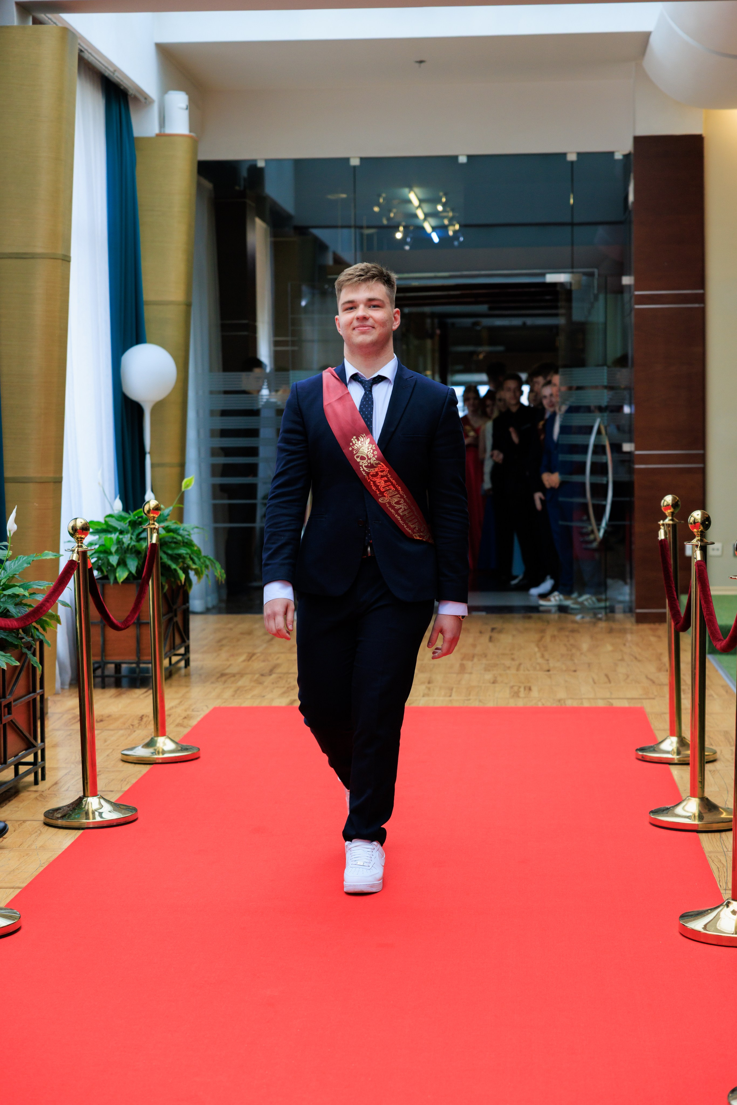 Выпускной лицея 244. Фотограф Александр Заломаев