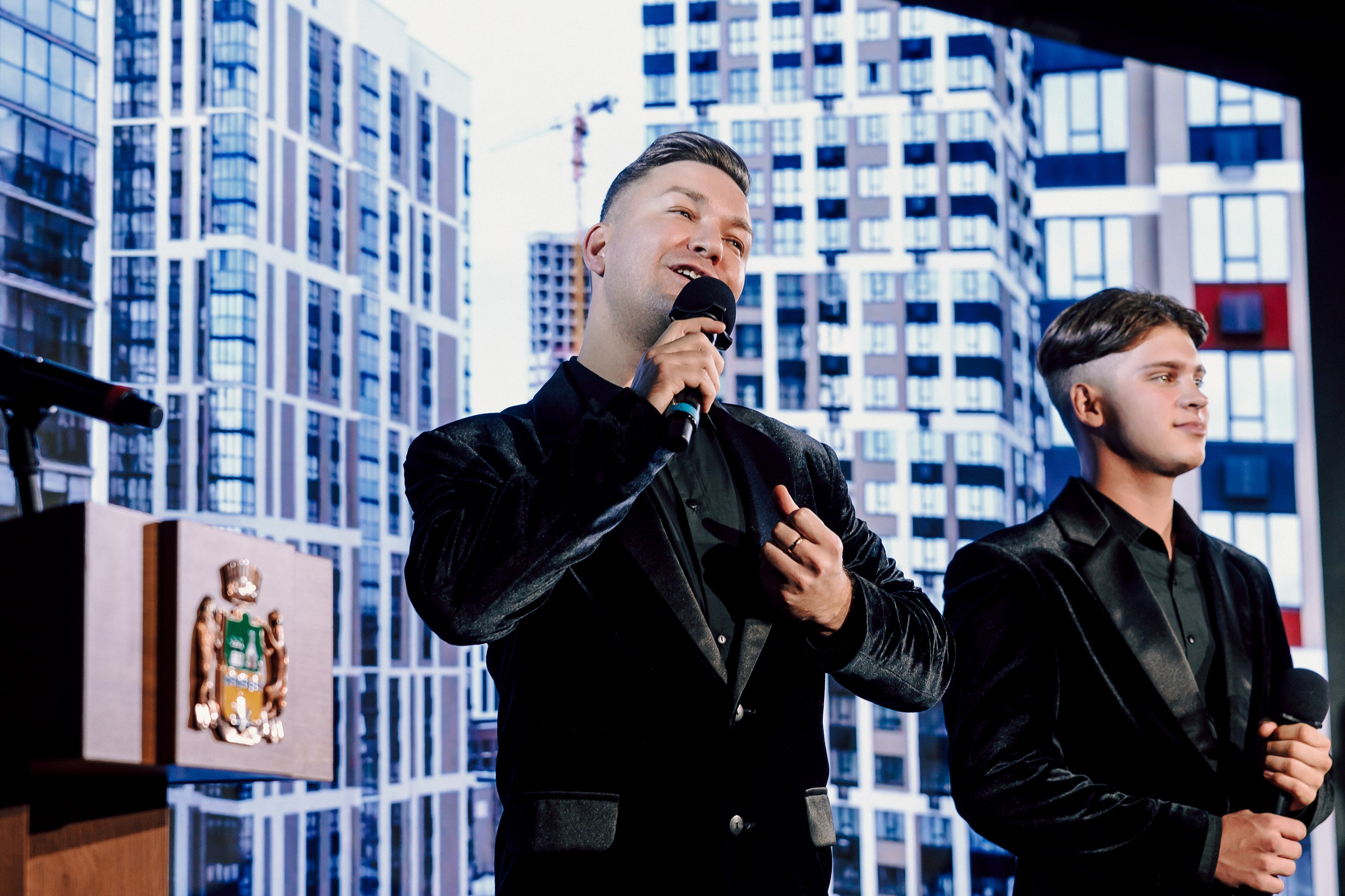 XXVI Церемония вручения премии имени В. Н. Татищева и Г. В. Де Геннина. Лёшка Варзегов — фотограф