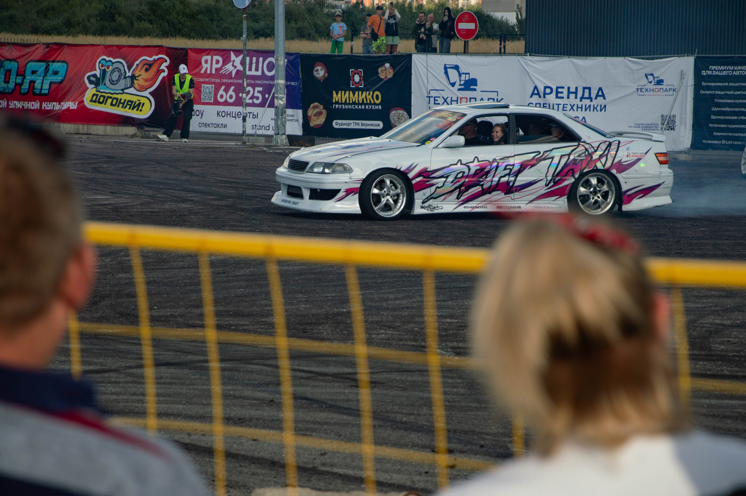 Фотограф Ростов Великий, портретный фотограф Ростов Великий, фотосессия в Ростове великом, детский фотограф Ростов Великий, фотосессия в лесу, стрит