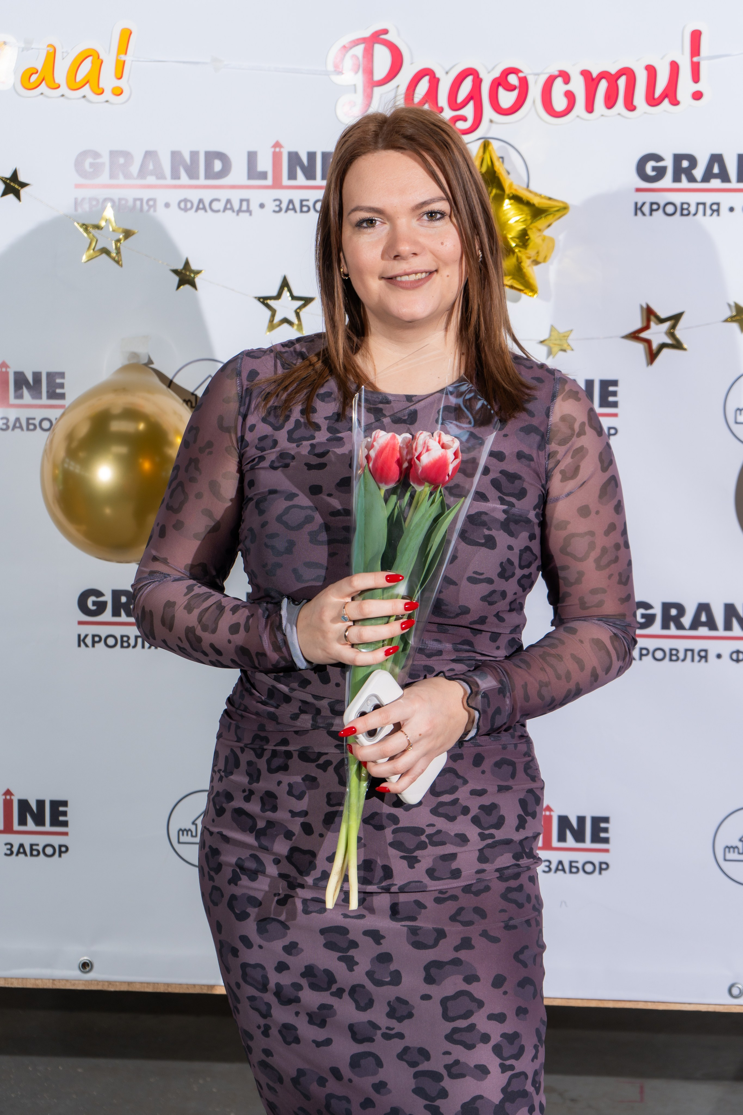 8 Марта в GrandLine. Предметный фотограф Элеонора Грин | Профессиональная фотосъемка товаров в Воронеже