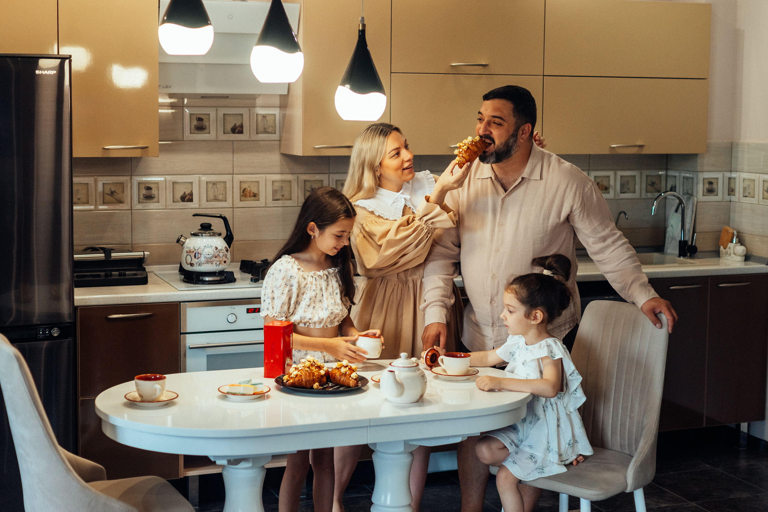 Домашняя семейная сьемка семьи Давидянц. Ольга Плаксина фотограф в Саратове