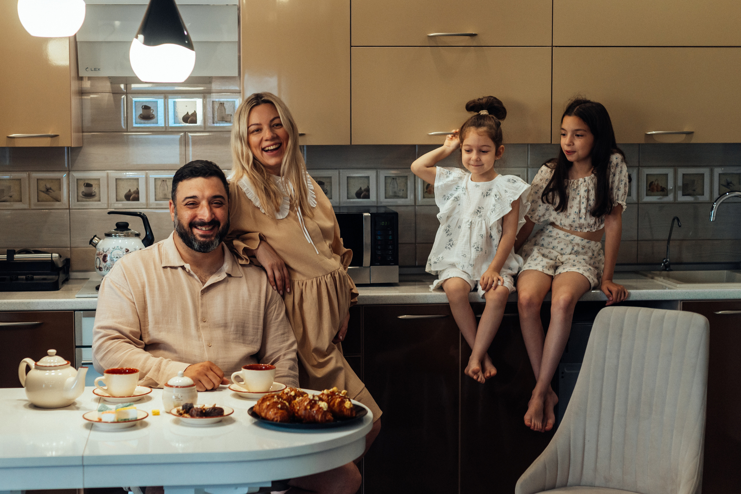 Домашняя семейная сьемка семьи Давидянц. Ольга Плаксина фотограф в Саратове