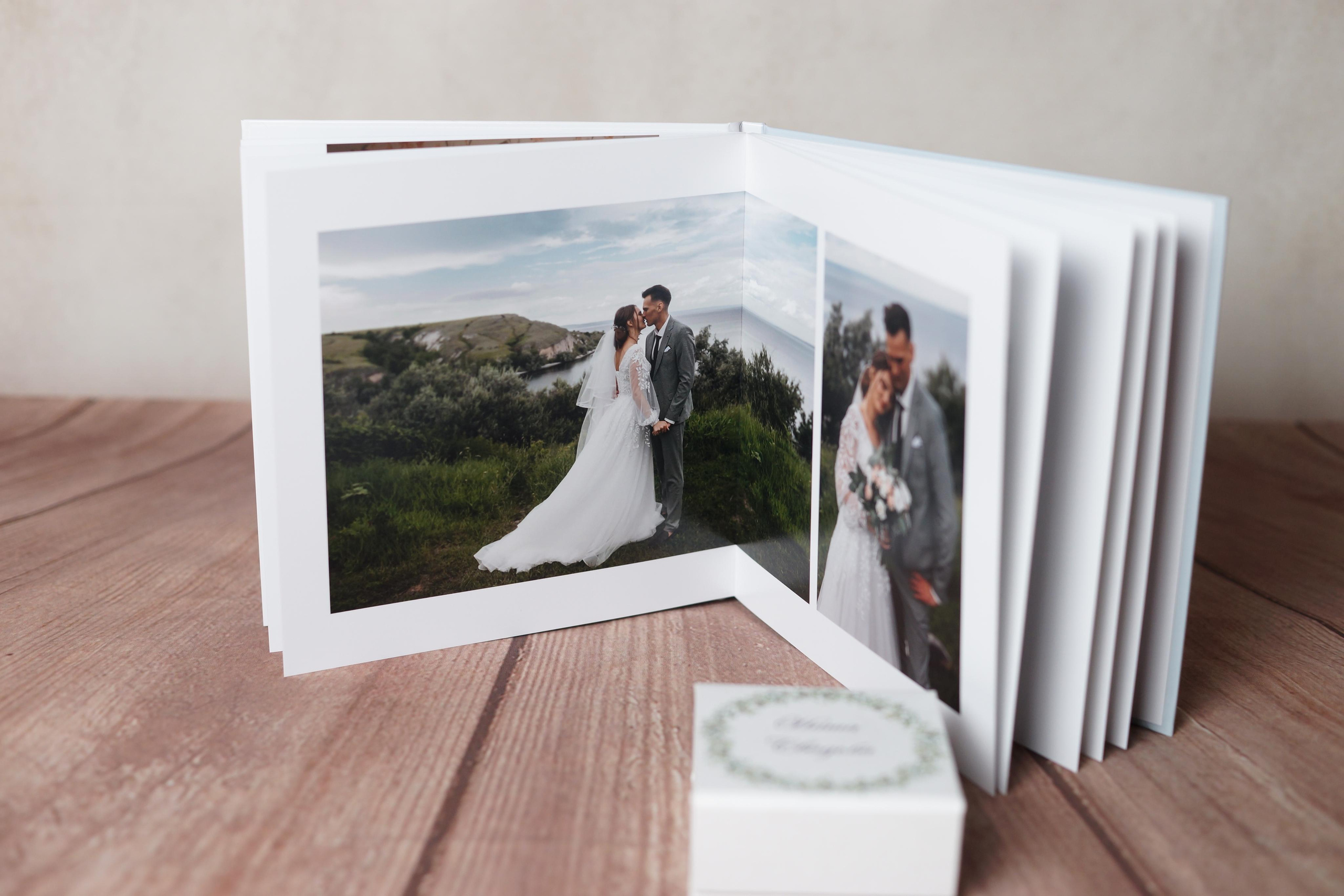 Свадебная фотокнига. Ольга Плаксина фотограф в Саратове