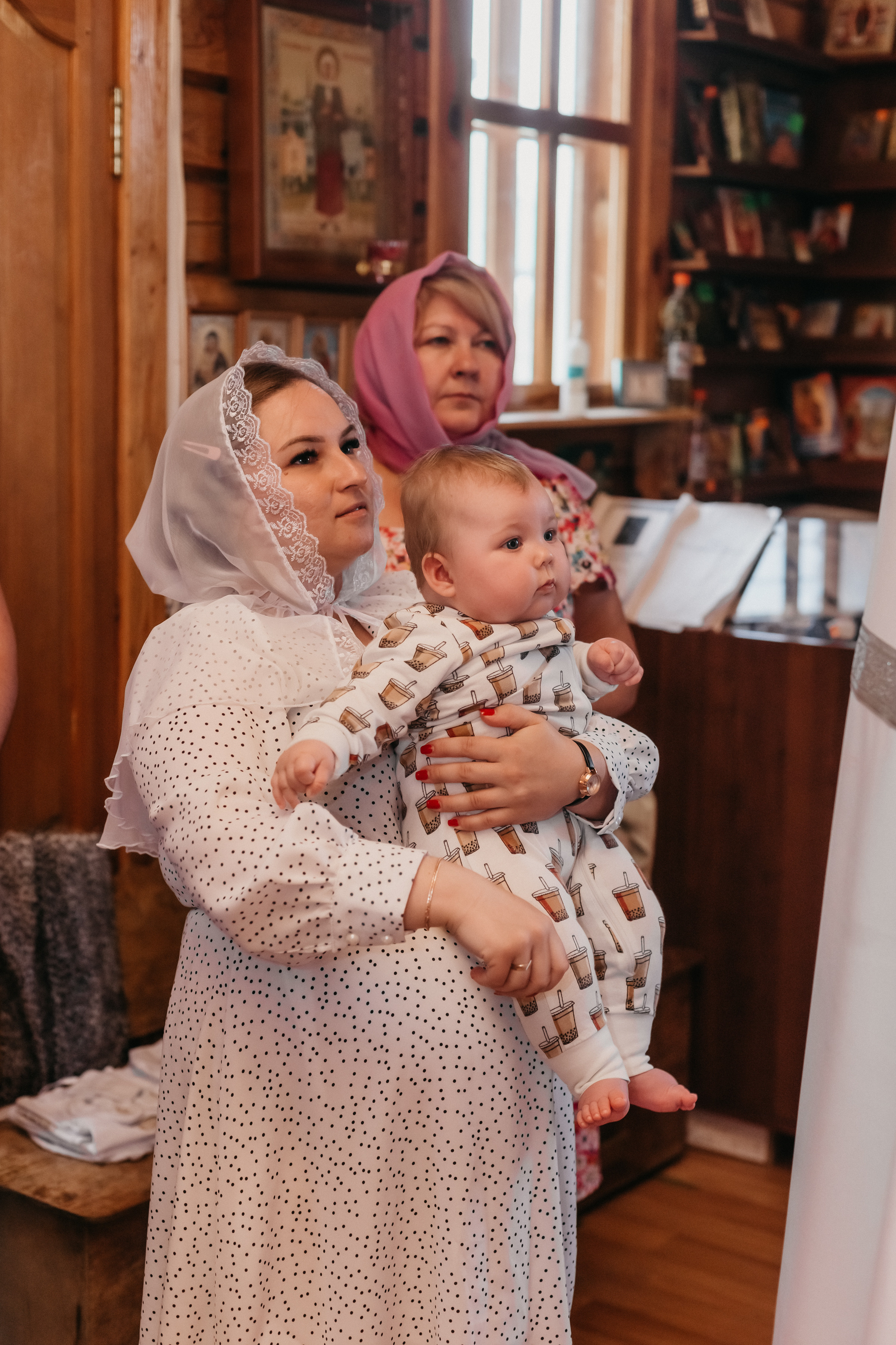 Крещение ребенка. Ольга Плаксина фотограф в Саратове