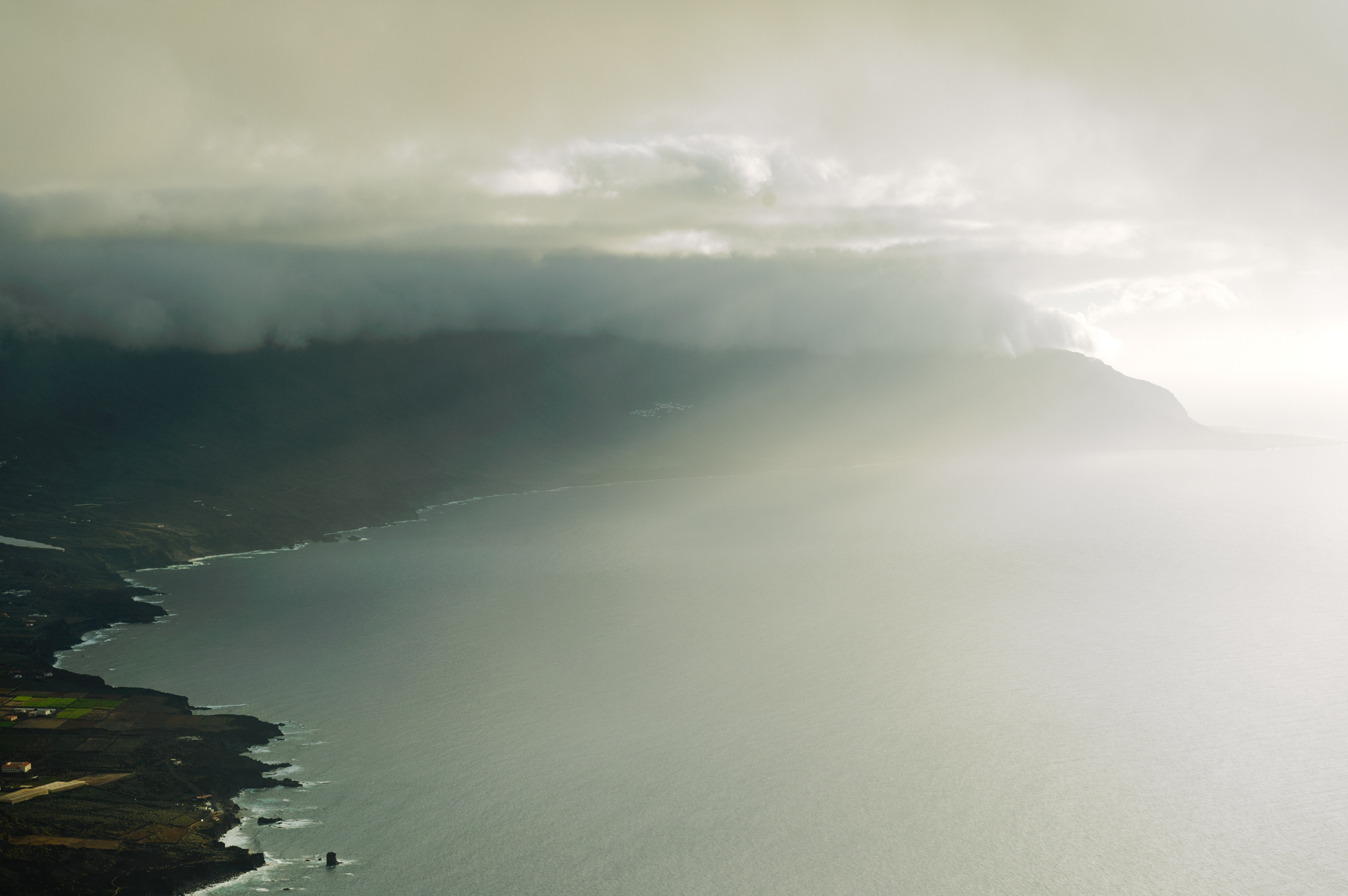 Эль Йерро-параллельные миры. Авторские стильные фотокартины