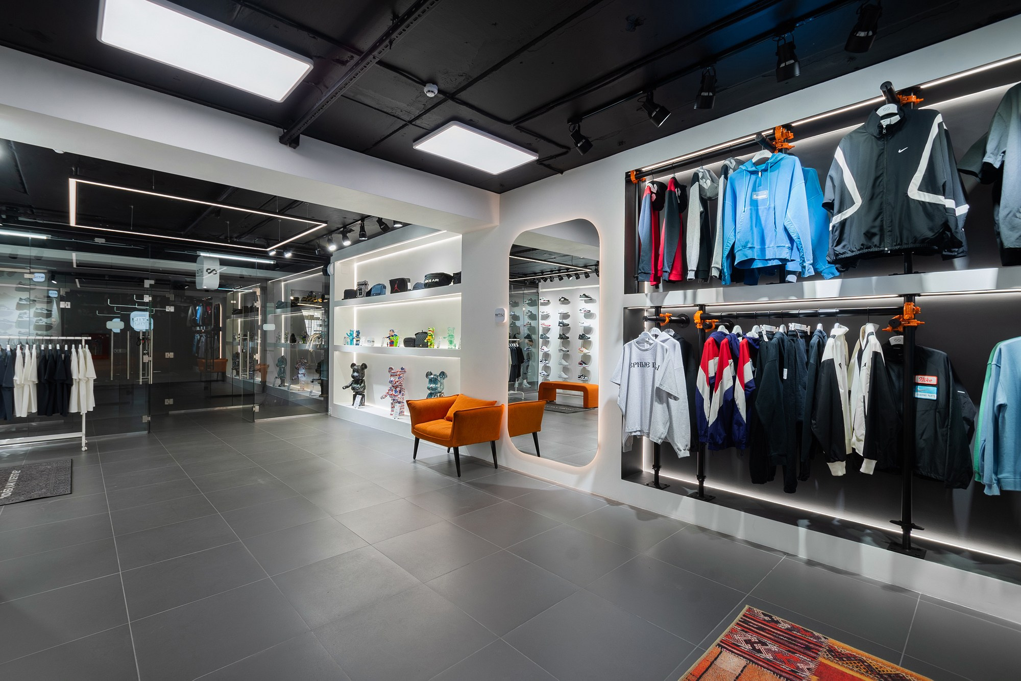 STILI магазин спортивной одежды. Фотограф Сергей Сергеев