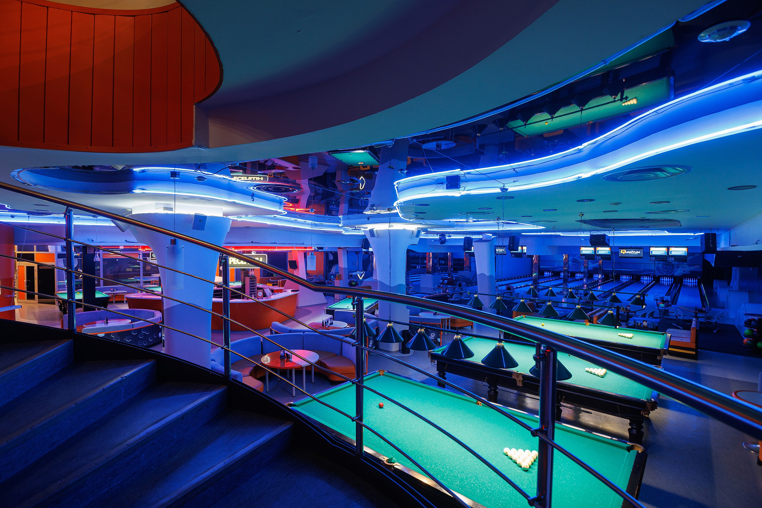 Боулинг «Апполо» и «Quantum». Профессиональный фотограф в Новосибирске