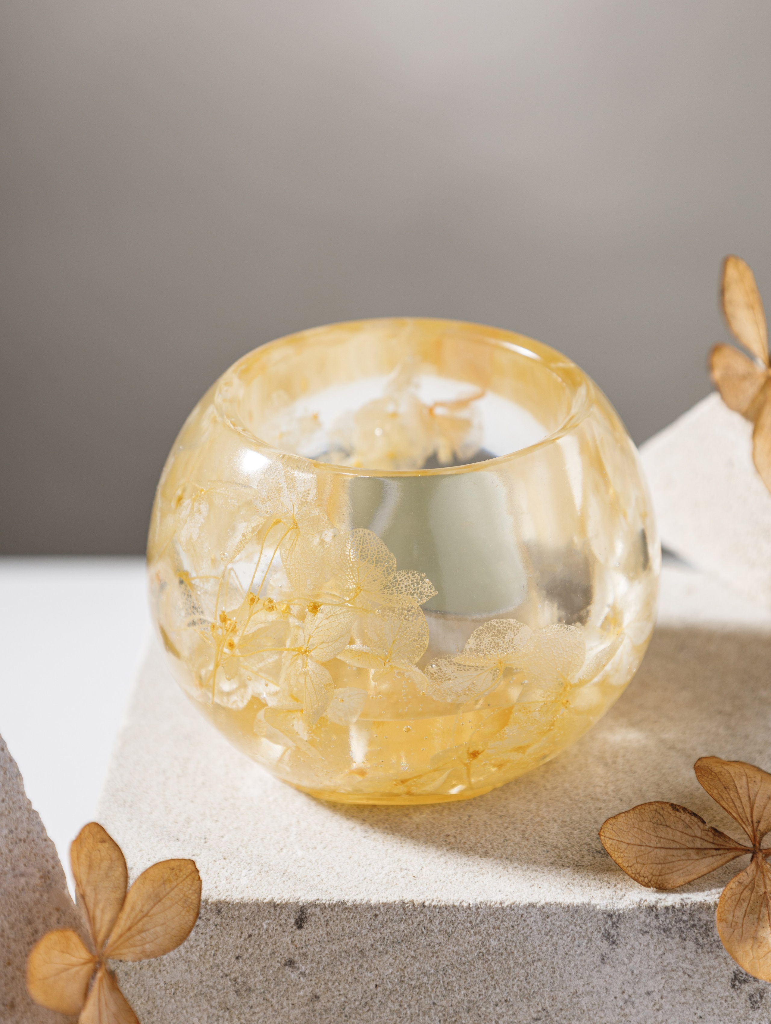 Подсвечники из эпоксидной смолы. Студия коммерческой съемки ХВОЯ