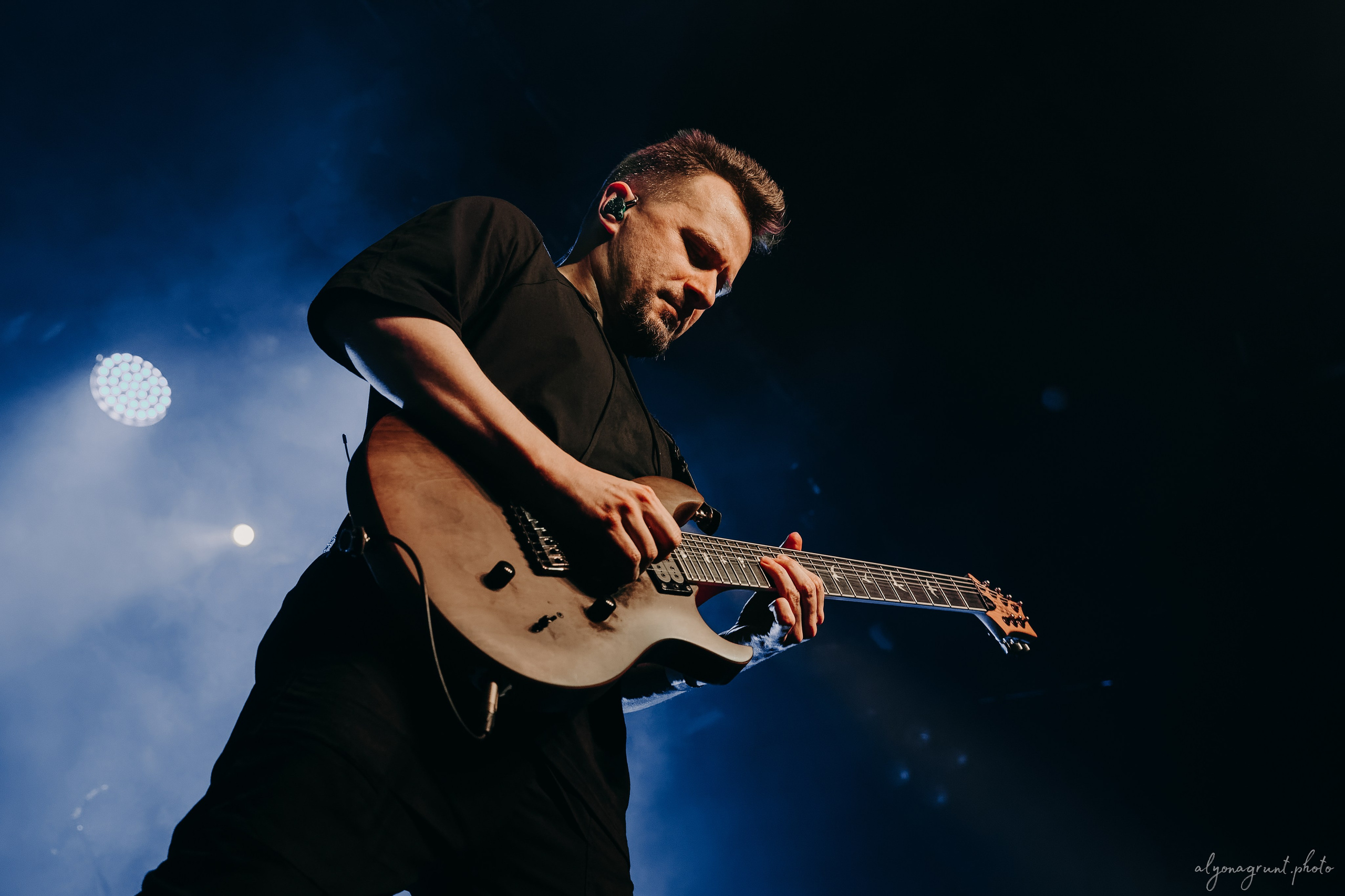 Таймсквер, фоторепортаж, СПБ, Космонавт, 14.11.2025. Алена Адрианова: фотограф в Санкт-Петербурге