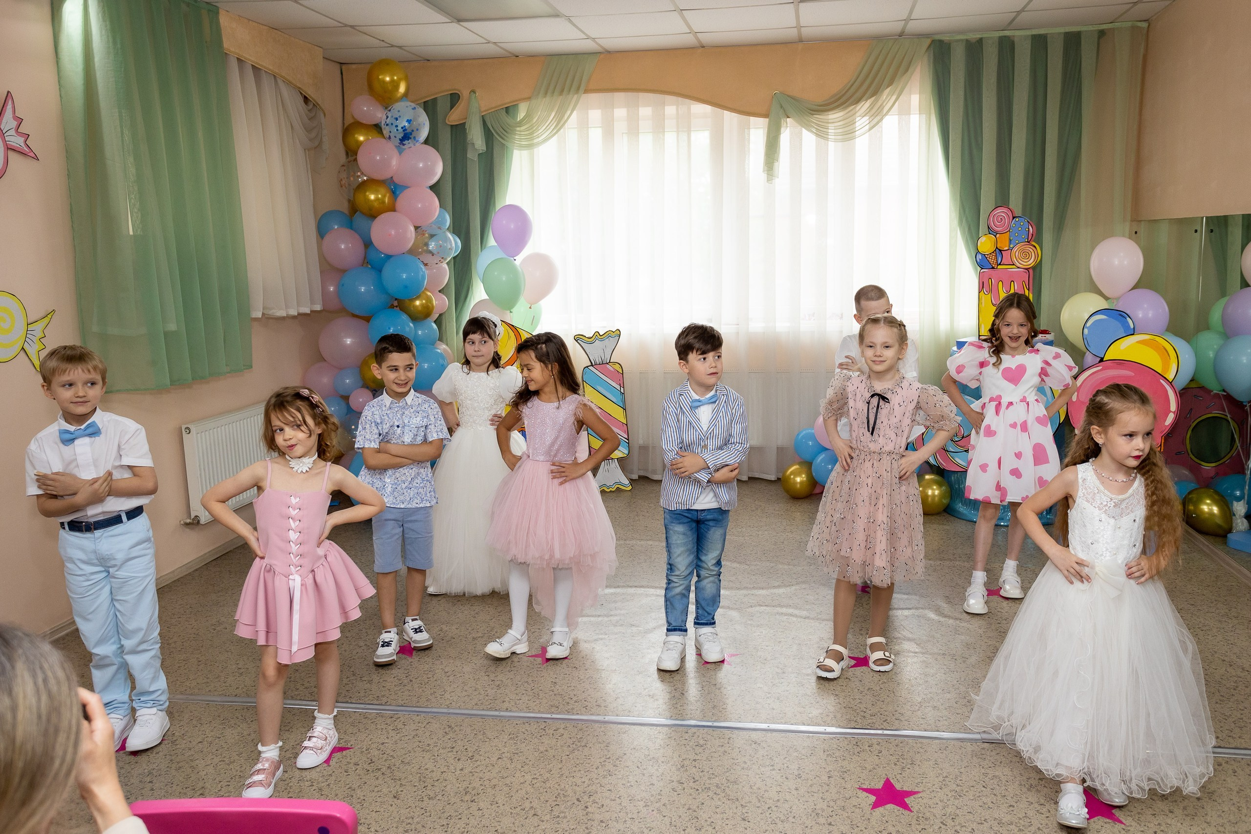 Выпускной Детский сад, 2 часа, 8000. Выпускные альбомы Майкоп, Краснодар Елена Золотарева