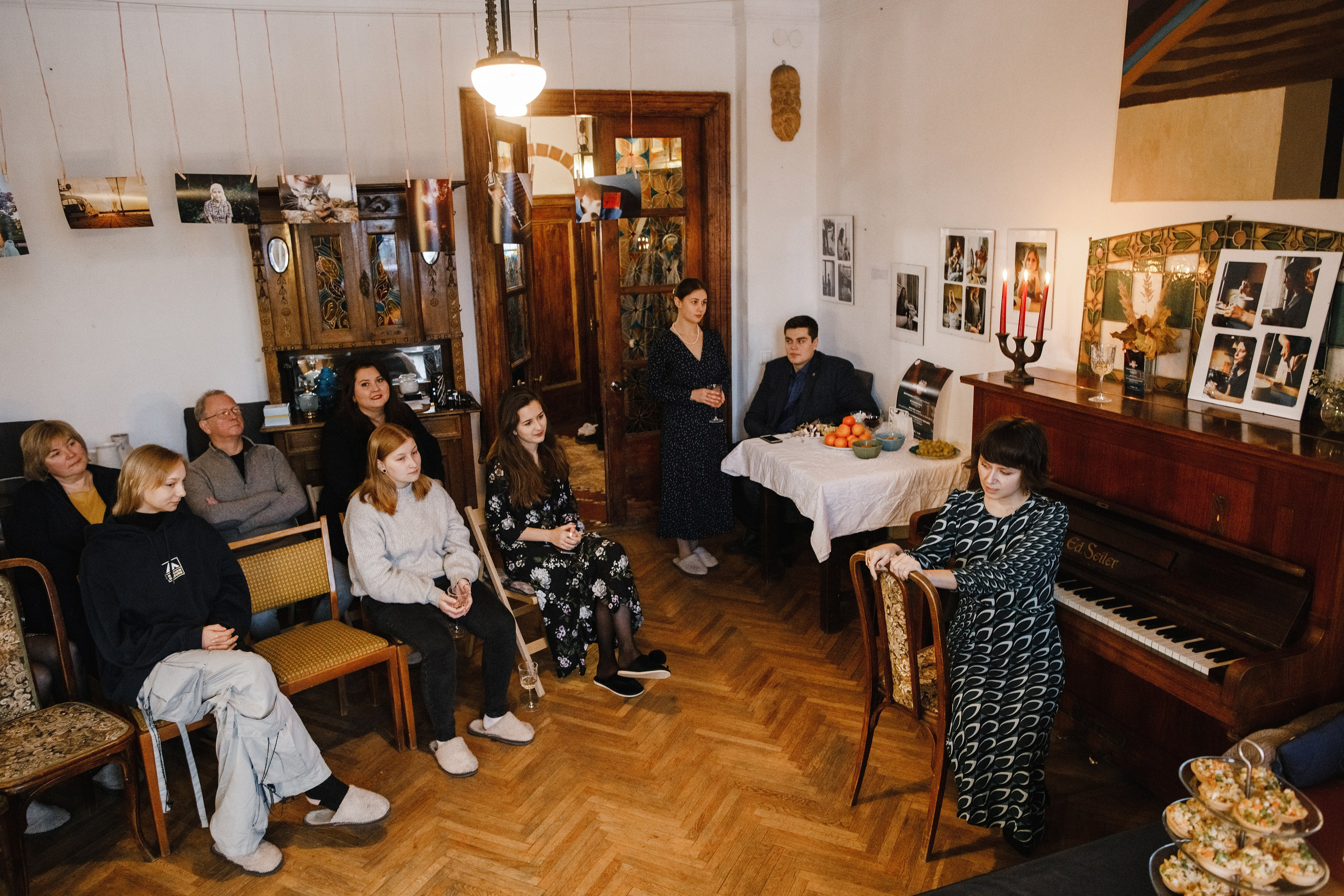 19.11.2022 // День нежности. Фотовыставки serebro.gallery, в которых автором можешь стать ты! | Москва