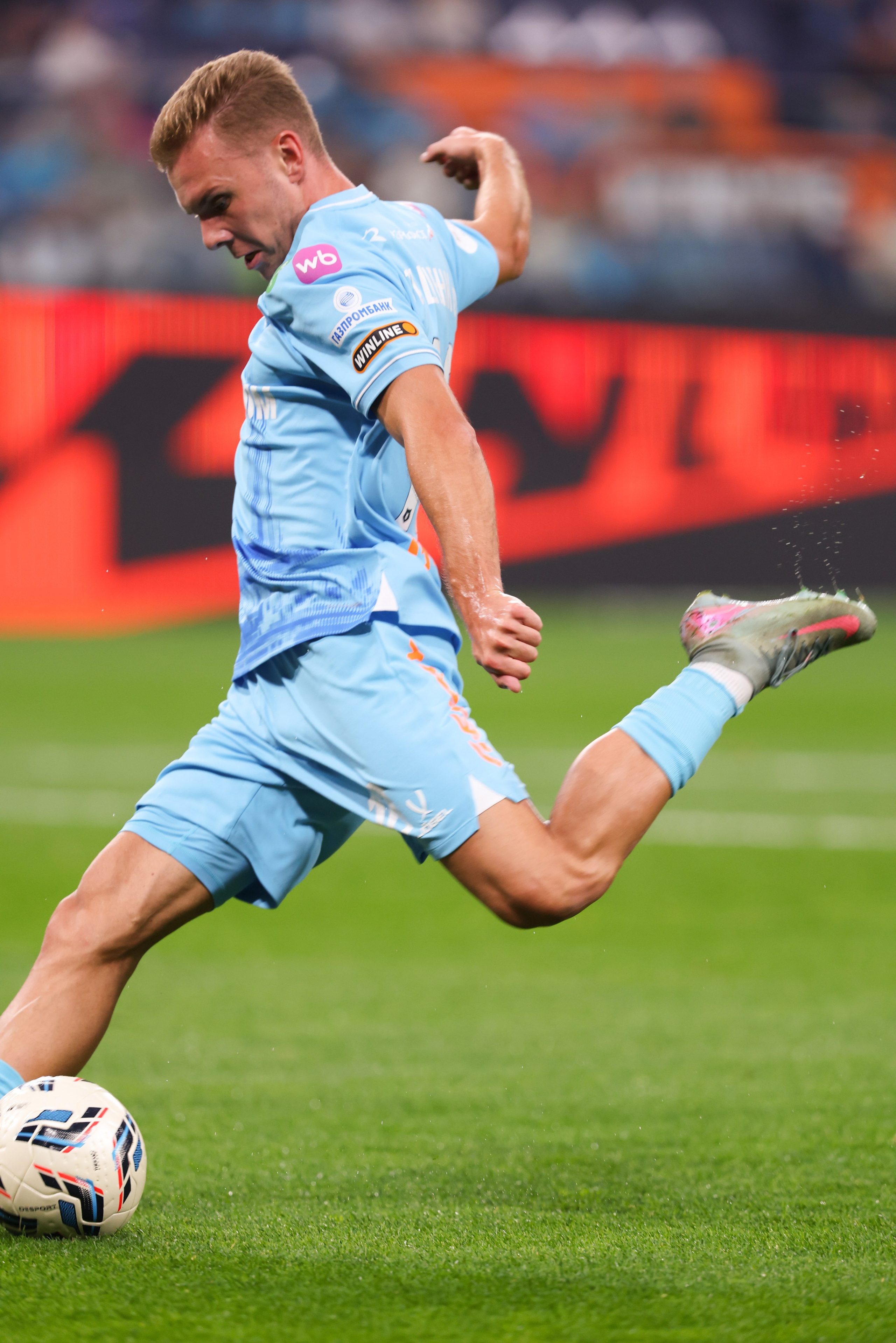 ФК «Зенит» — ФК «Пари НН» 30.08.2025. Спортивный и репортажный фотограф Антон Тереханов