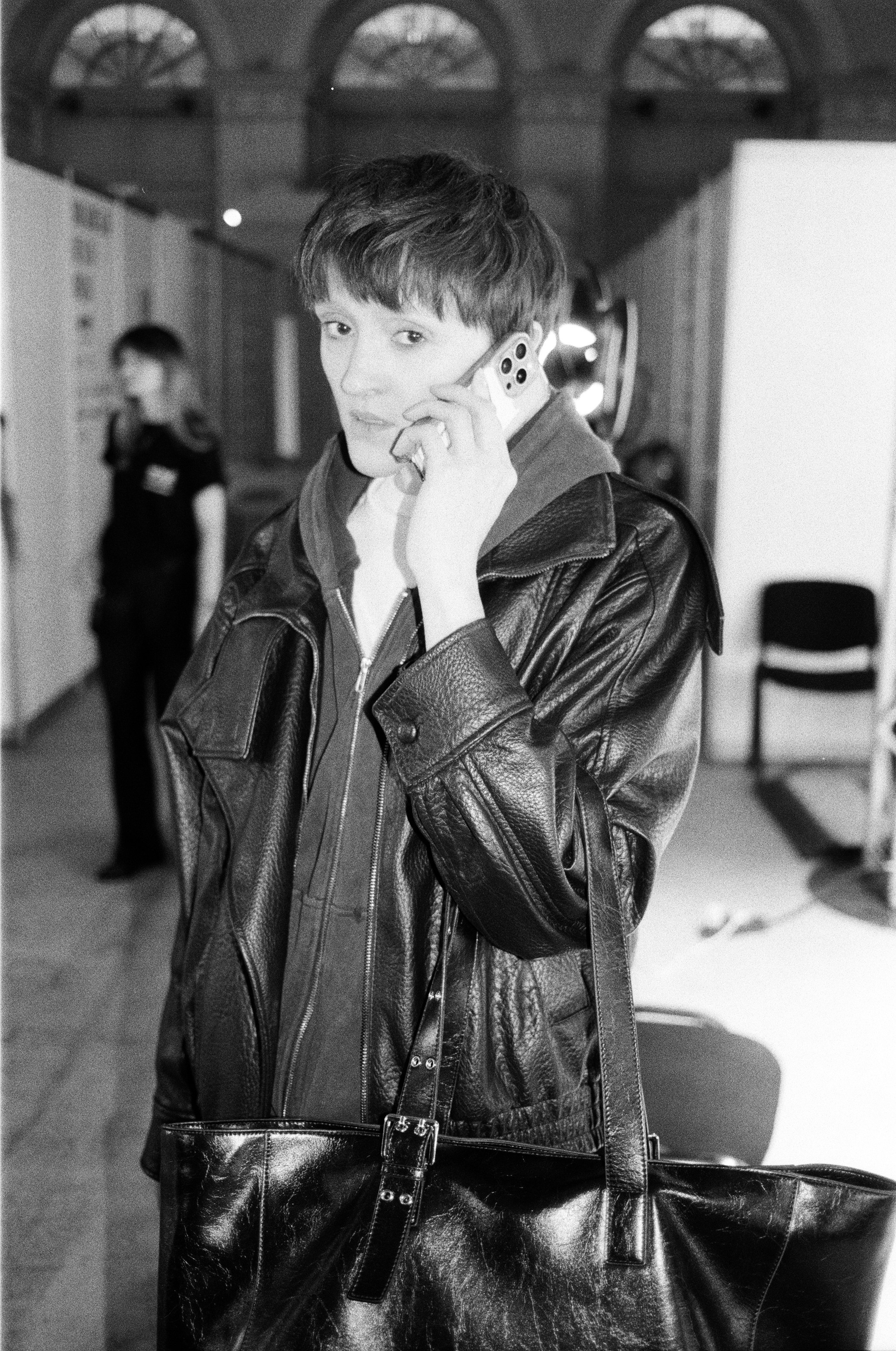 День 1. Плёночный фотограф Москва, Саша Звук