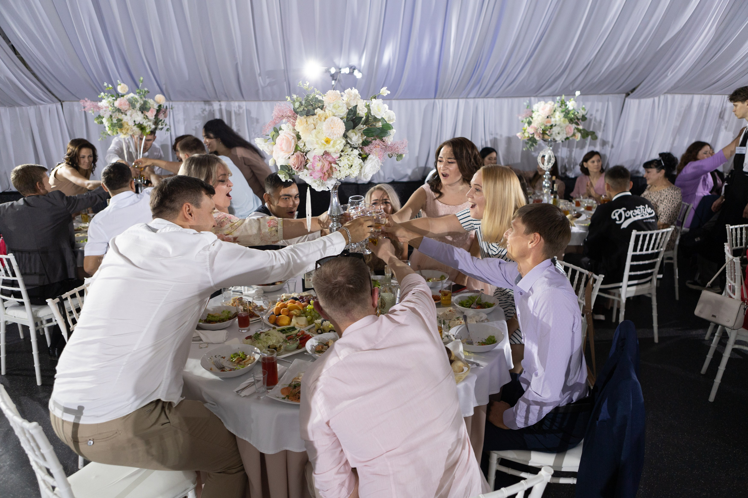 Свадебный фотограф Уфа — Руслан ГабдлисламовЖивые эмоции, красивые кадры, воспоминания на всю жизнь.Работаю по всей Республике Башкортоста. Свадебный фотограф Уфа Руслан Габдлисламов