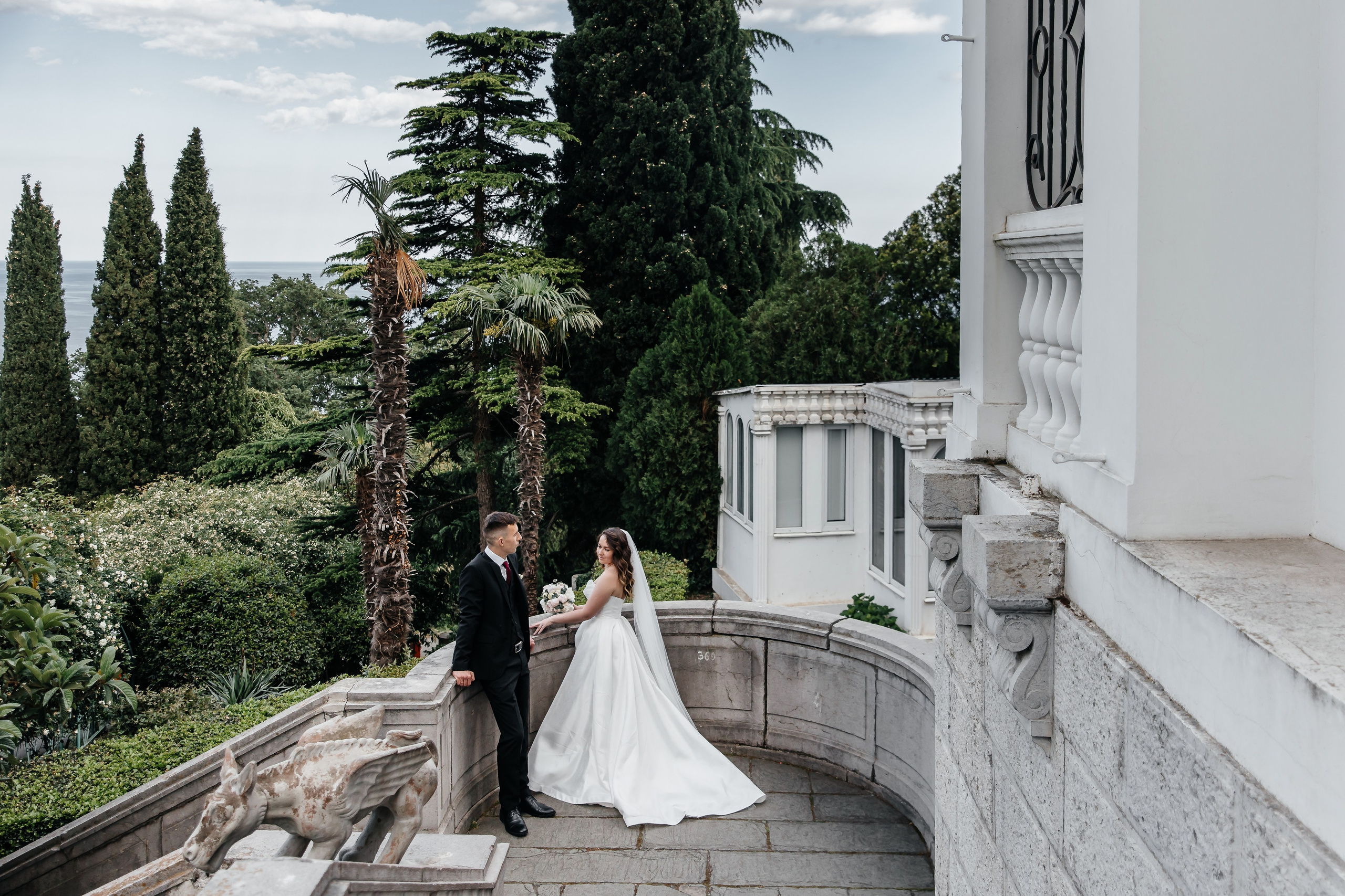 Парк Харакс, май в Крыму. Анонс свадьбы Ильи и Ксении. Свадебный фотограф в Крыму и Севастополе Ольга Баскакова