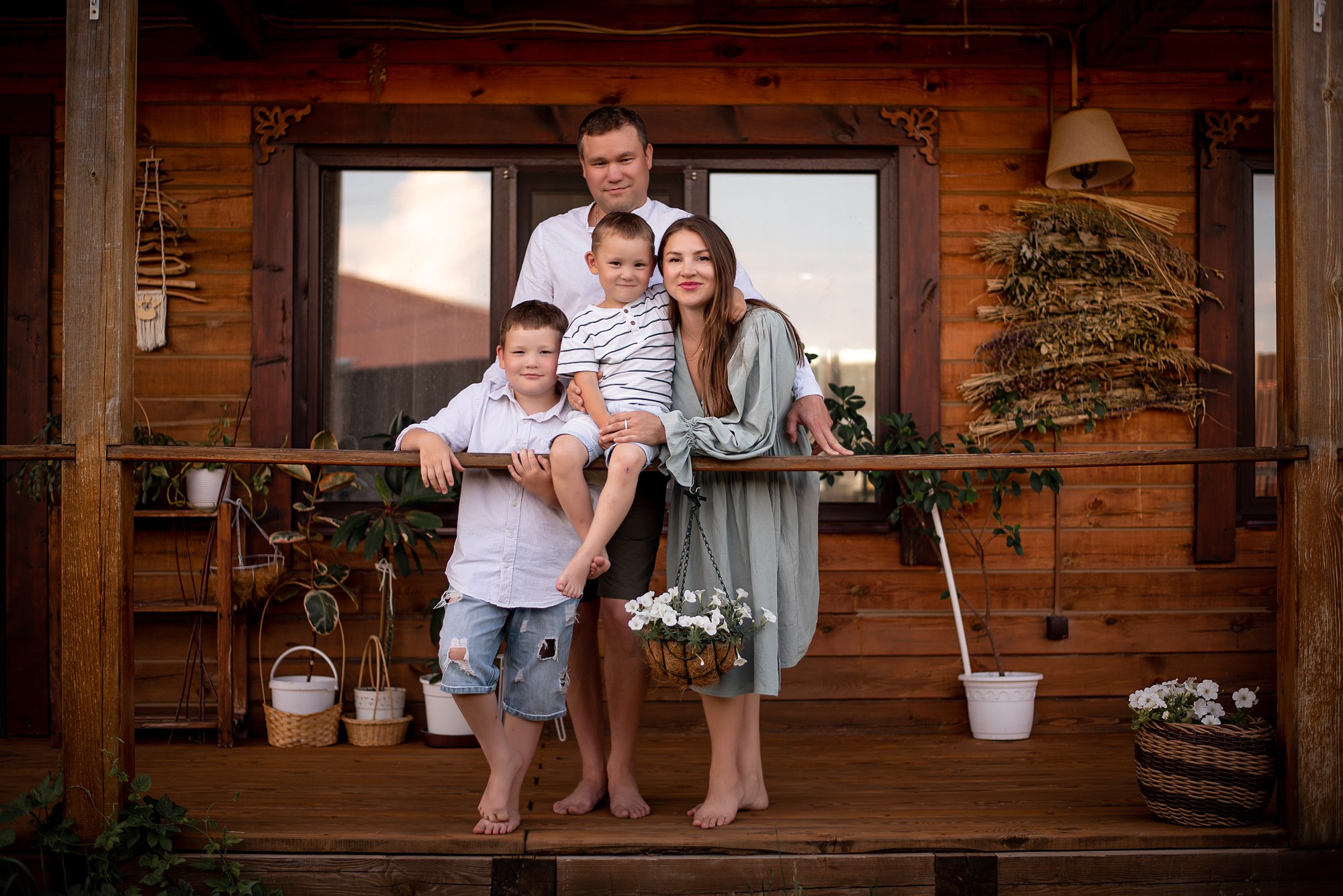 В кругу семьи. Приподаева Алёна семейный и детский фотограф в Красноярске