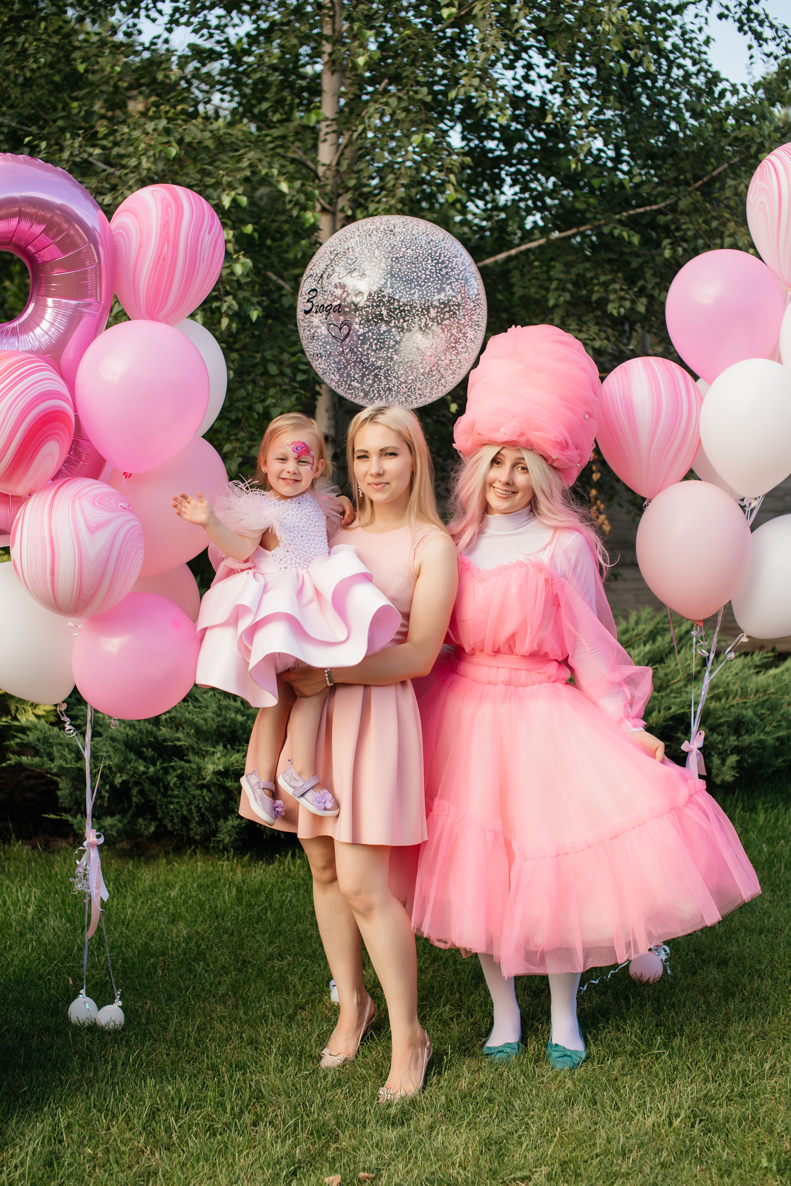 День Рождения Николь