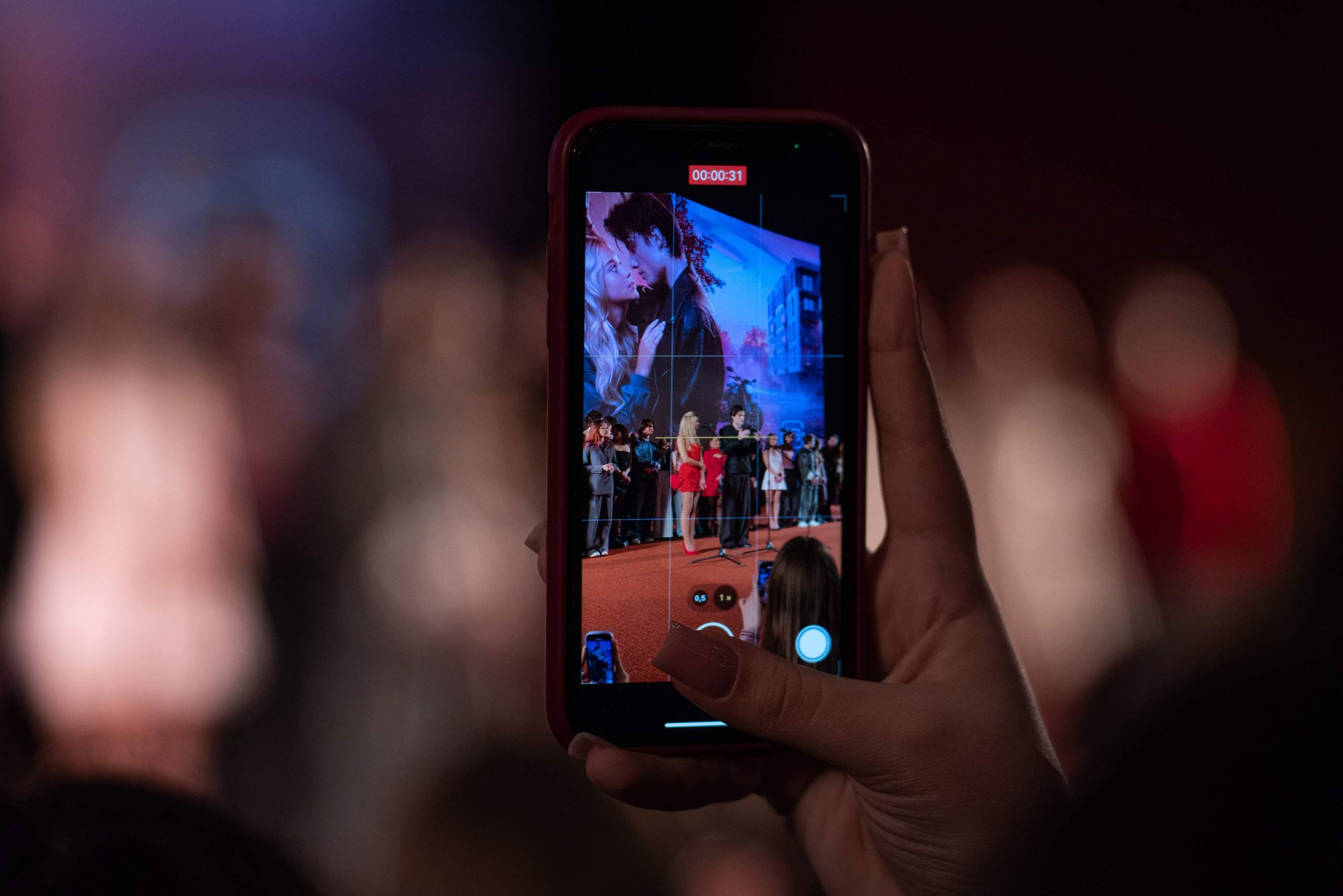 Твое сердце будет разбито. Премьера Твое сердце будет разбито. Фильм Твое сердце будет разбито. Твое сердце будет разбито смотреть. Каро 11 Октябрь