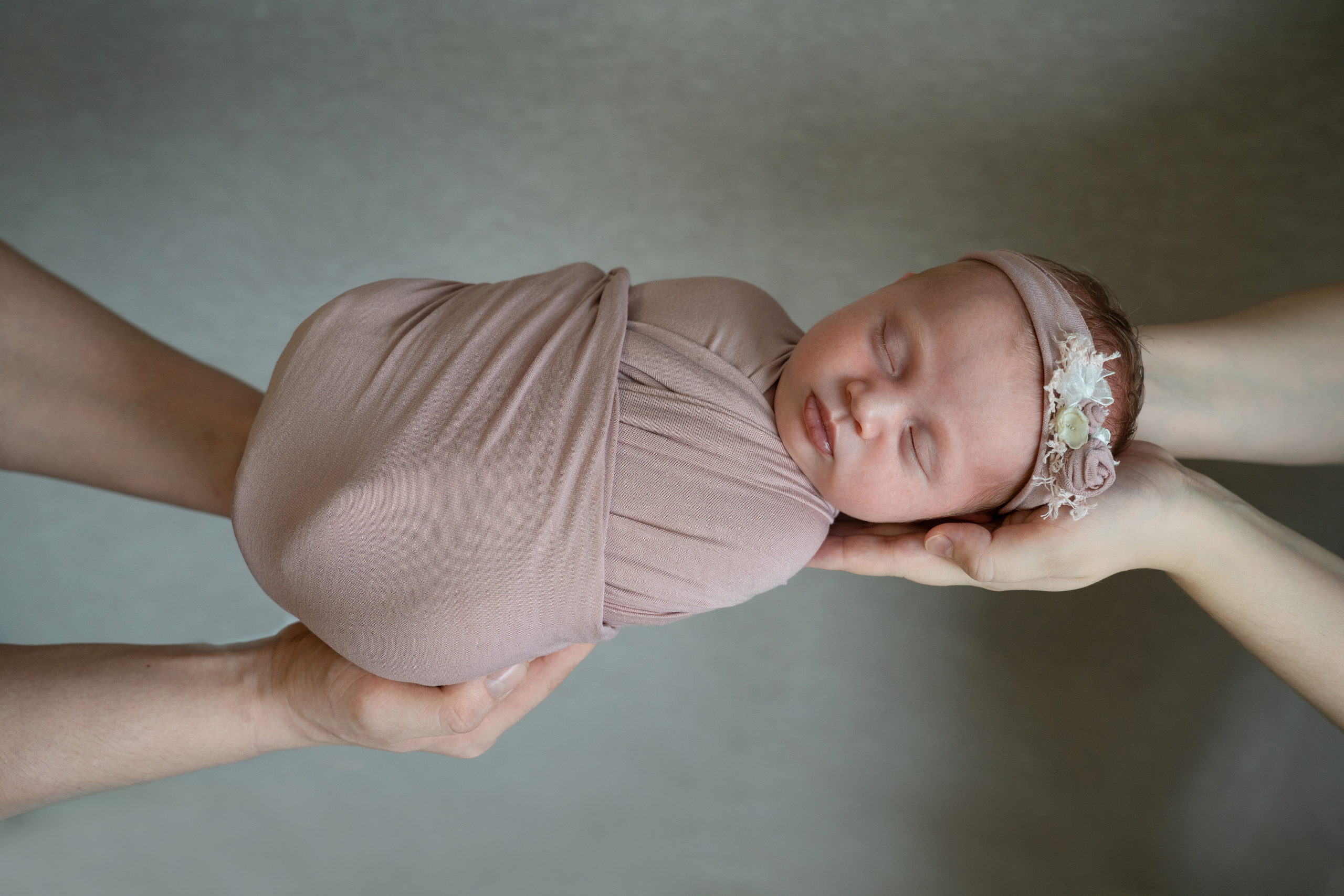 Ньюборн. Фотограф новорожденных Оренбург и свадебный фотограф Оренбург