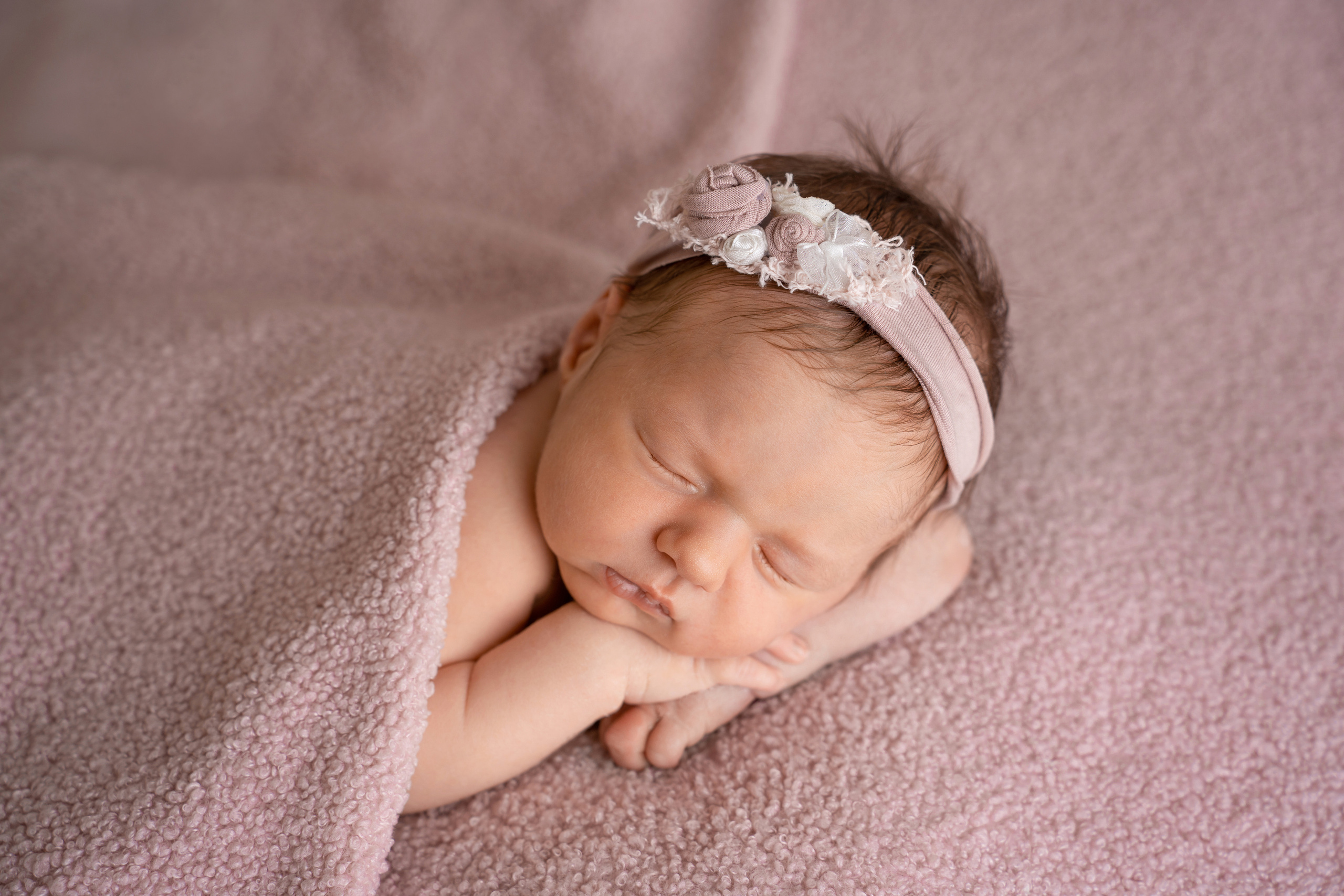 Ньюборн. Фотограф новорожденных Оренбург и свадебный фотограф Оренбург